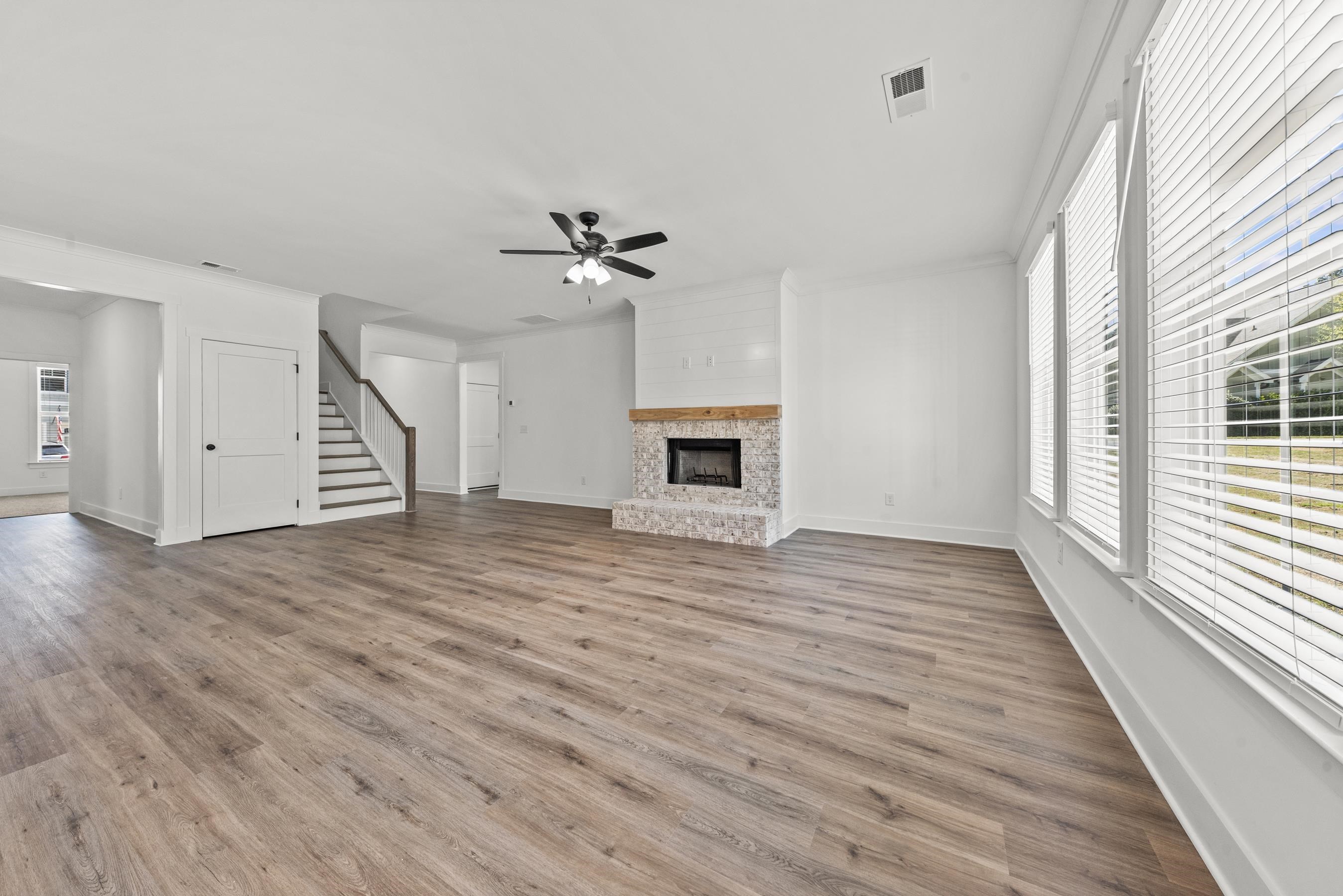 1010 Mid-mashie Way Property Photo 27