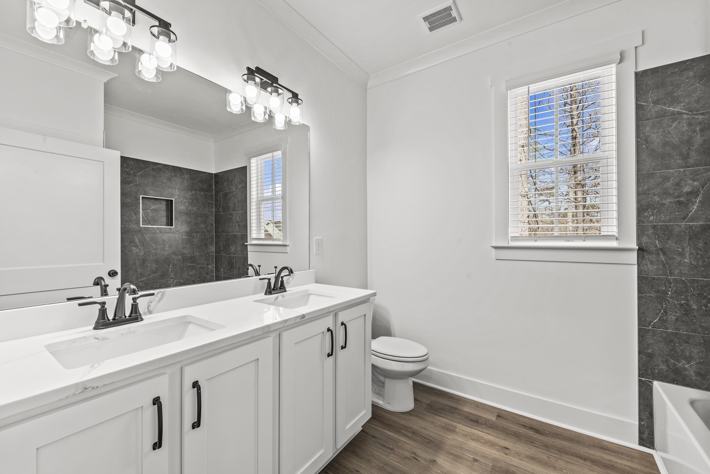 1010 Mid-mashie Way Property Photo 31