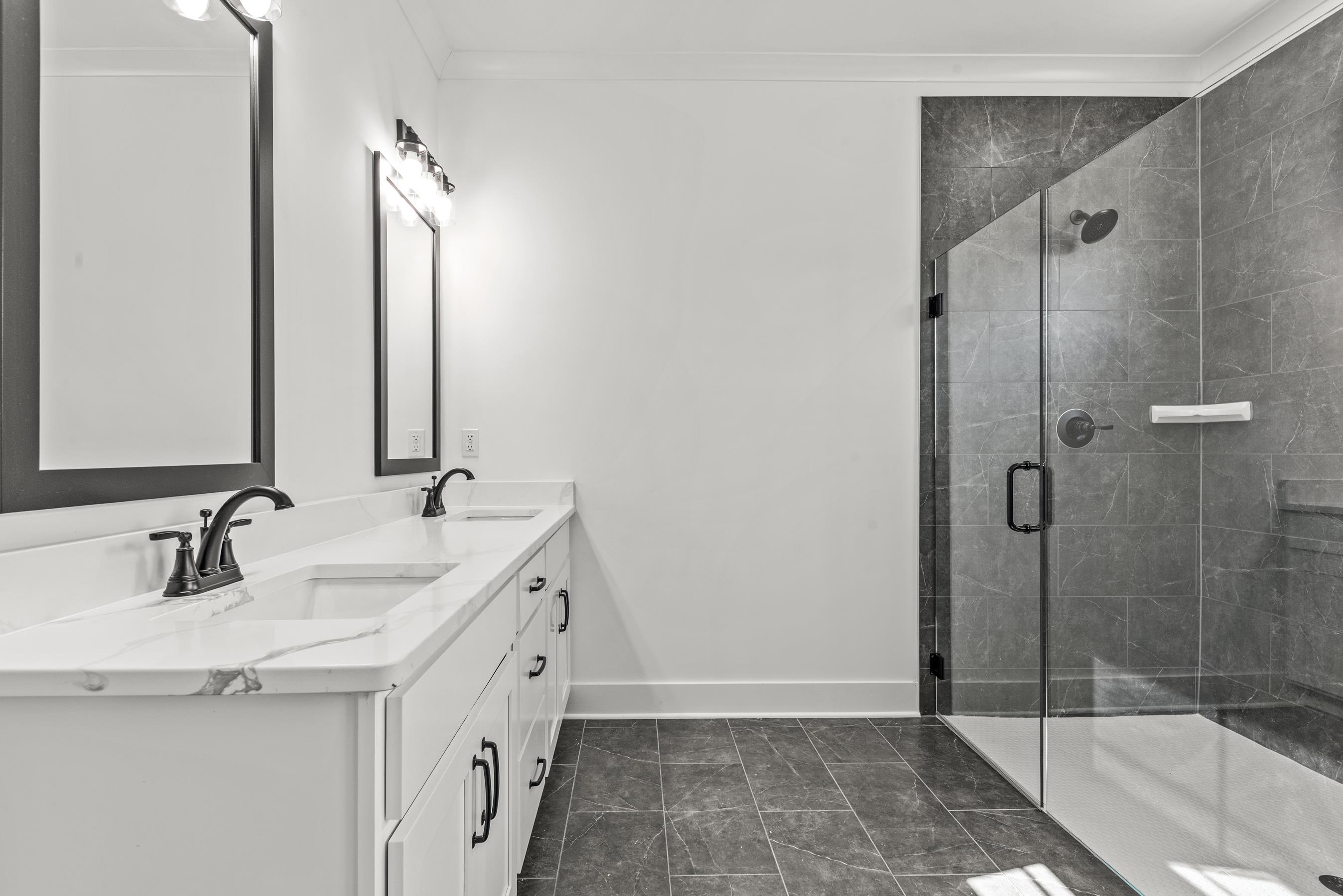 1010 Mid-mashie Way Property Photo 33