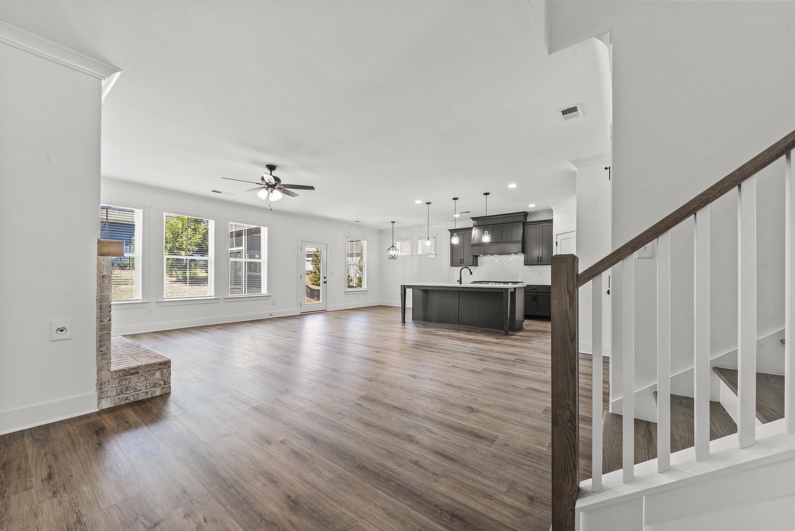 1010 Mid-mashie Way Property Photo 35