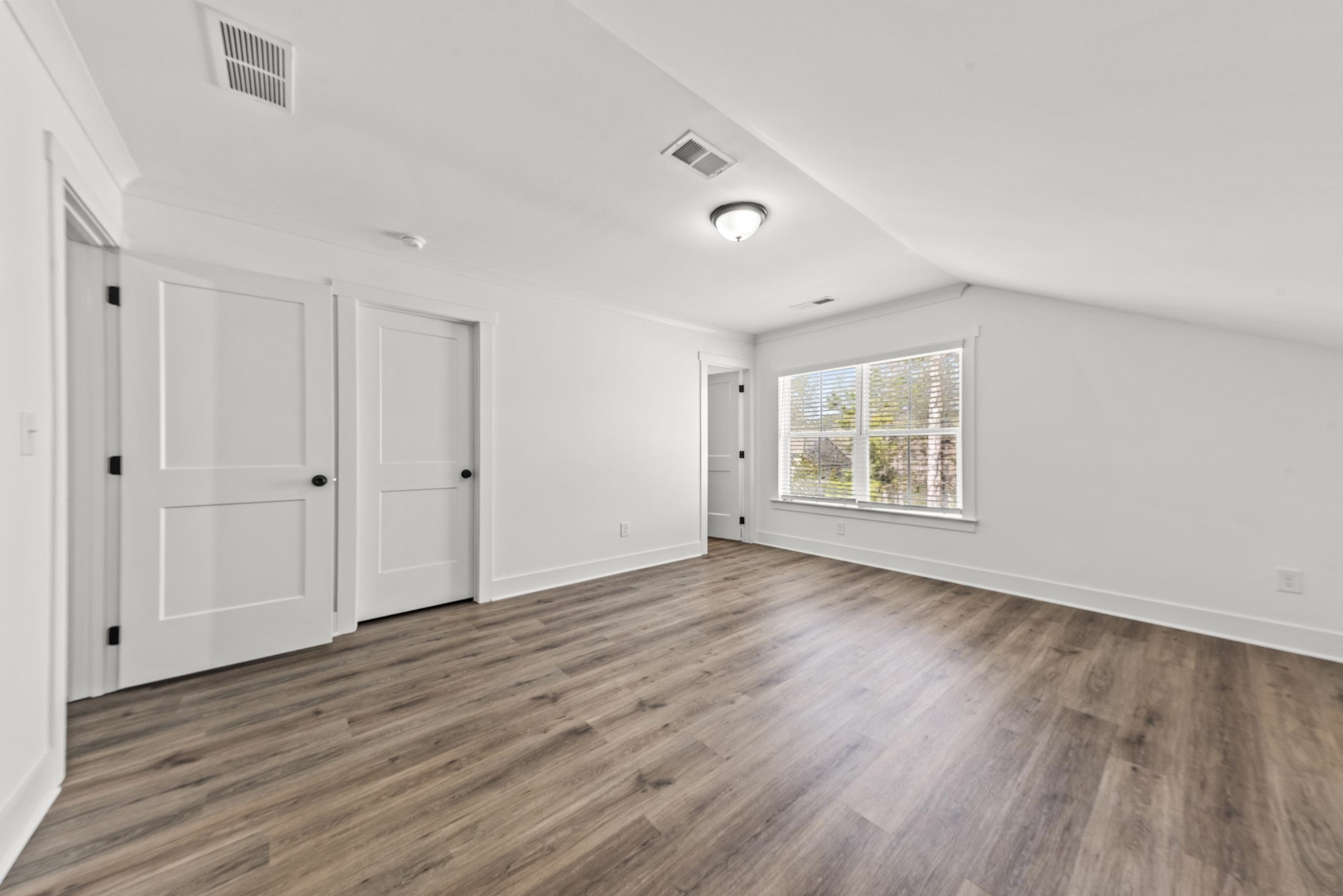1010 Mid-mashie Way Property Photo 42
