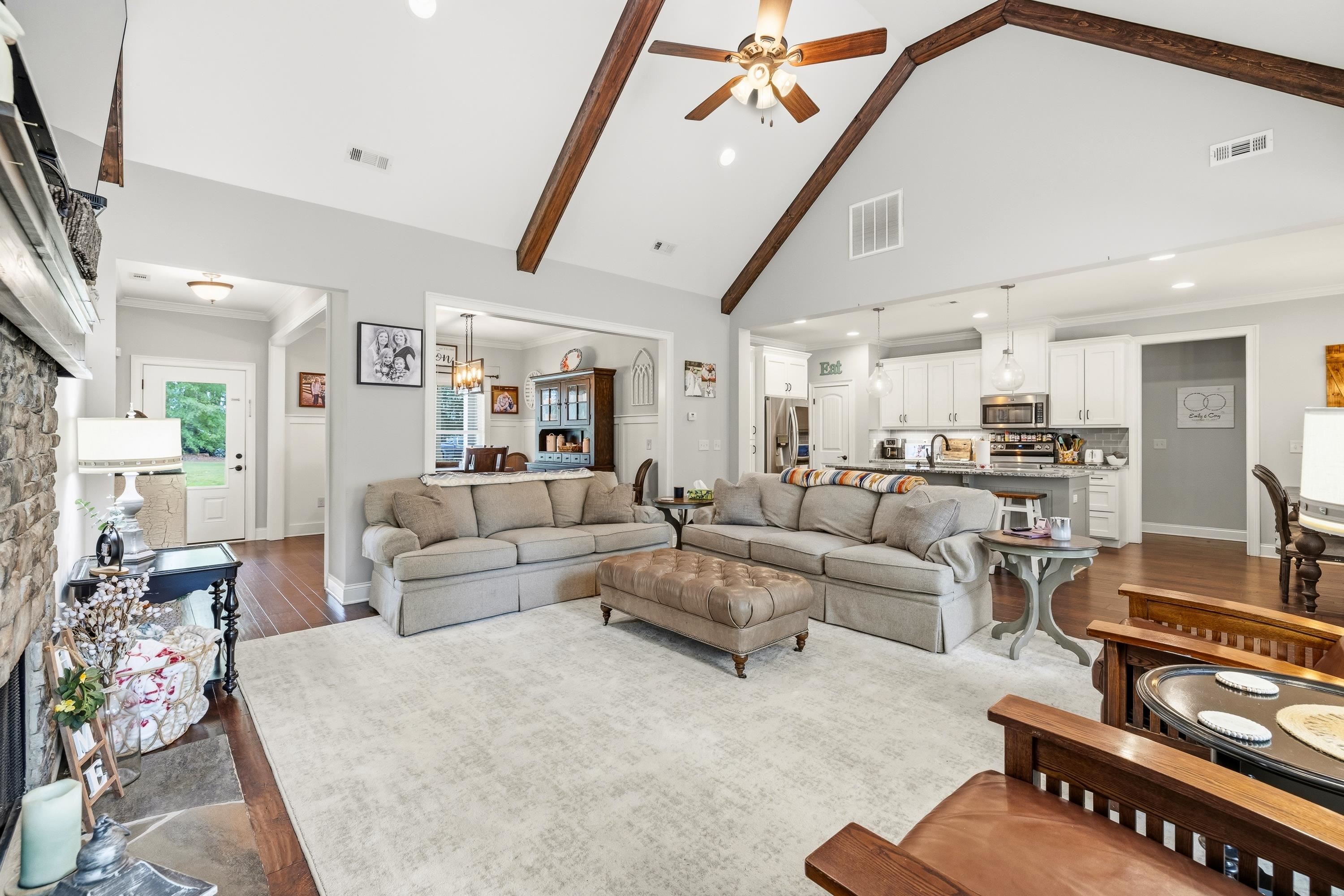 2471 Newborn Road Property Photo 5