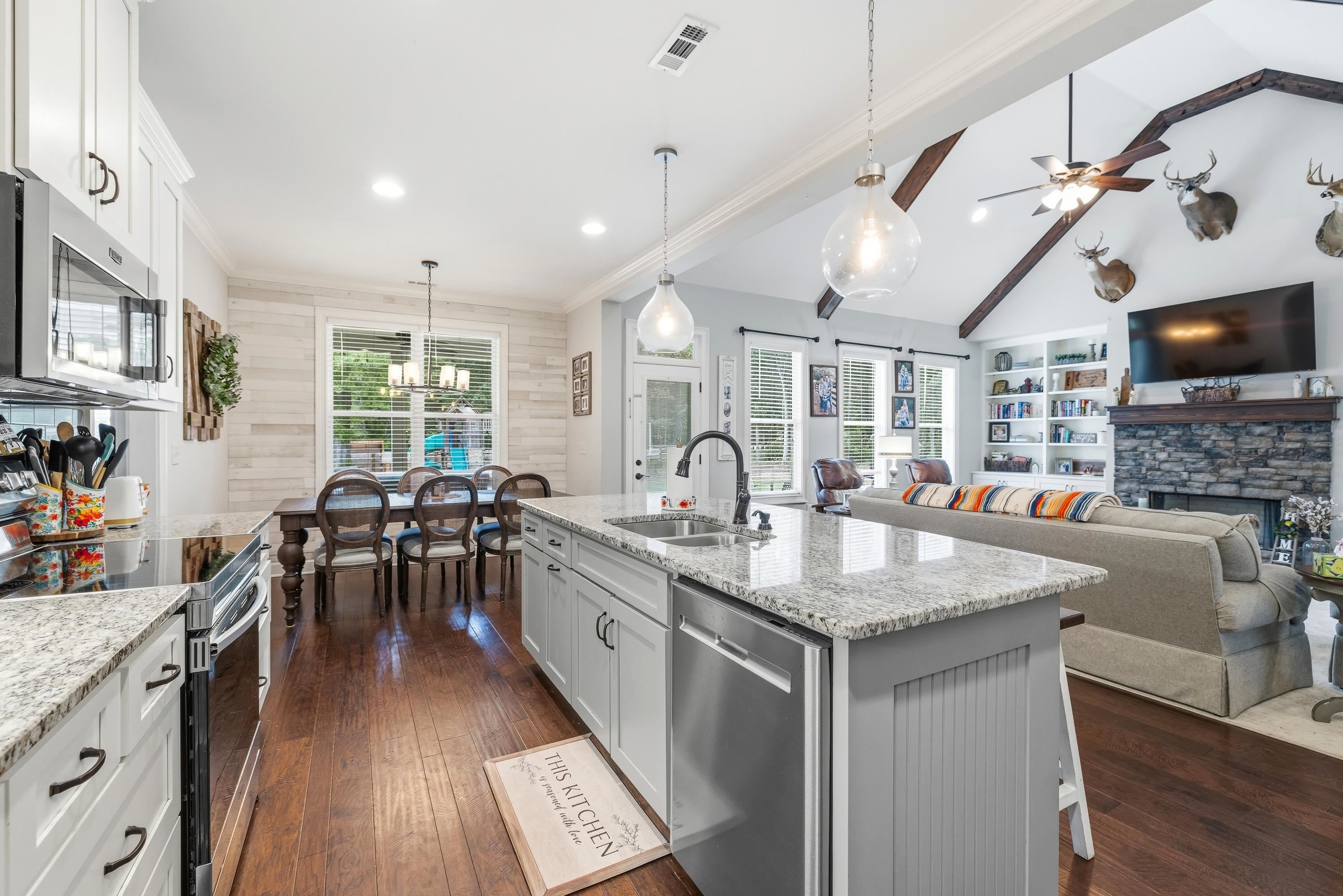 2471 Newborn Road Property Photo 11