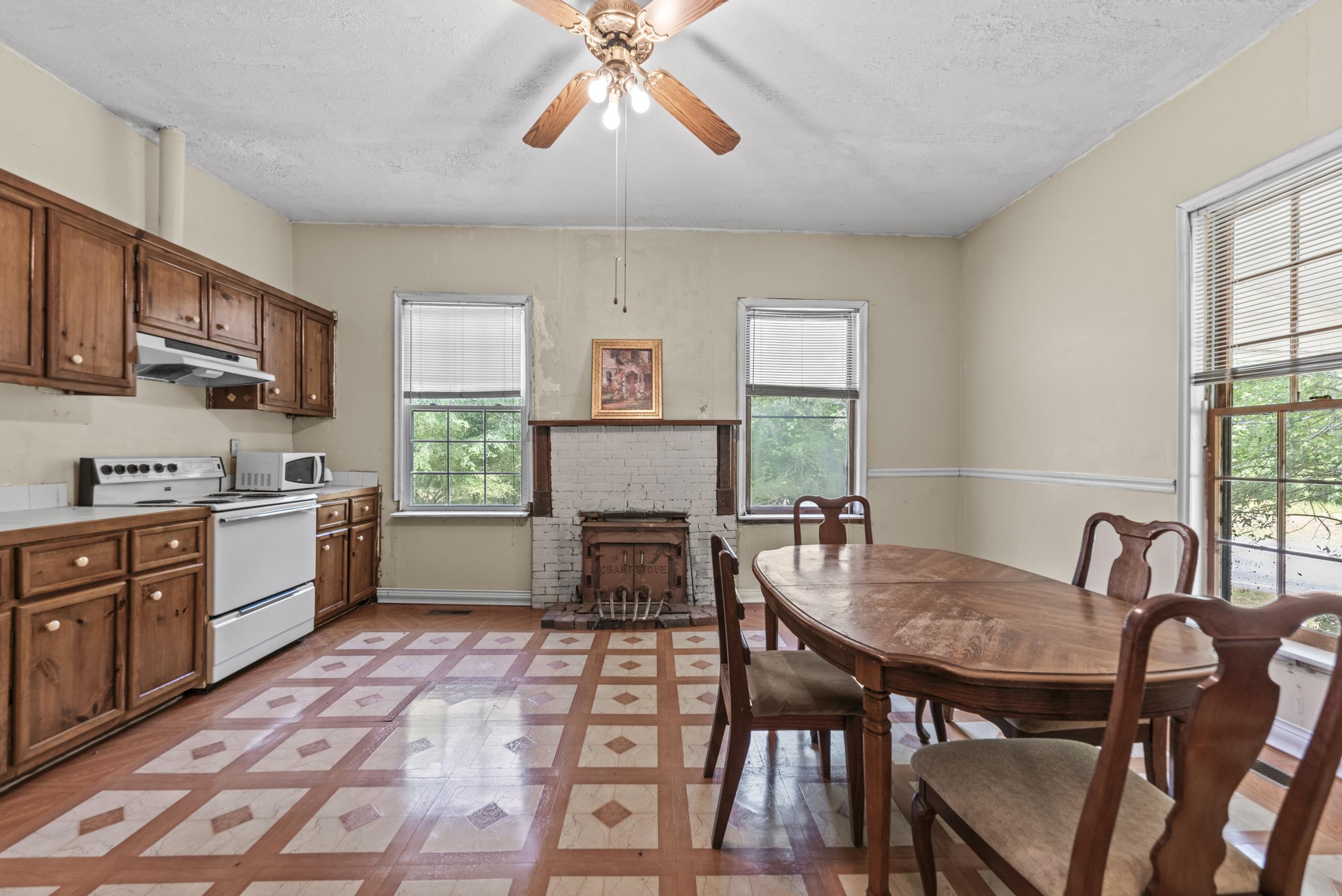 4000 Bostwick Highway Property Photo 12