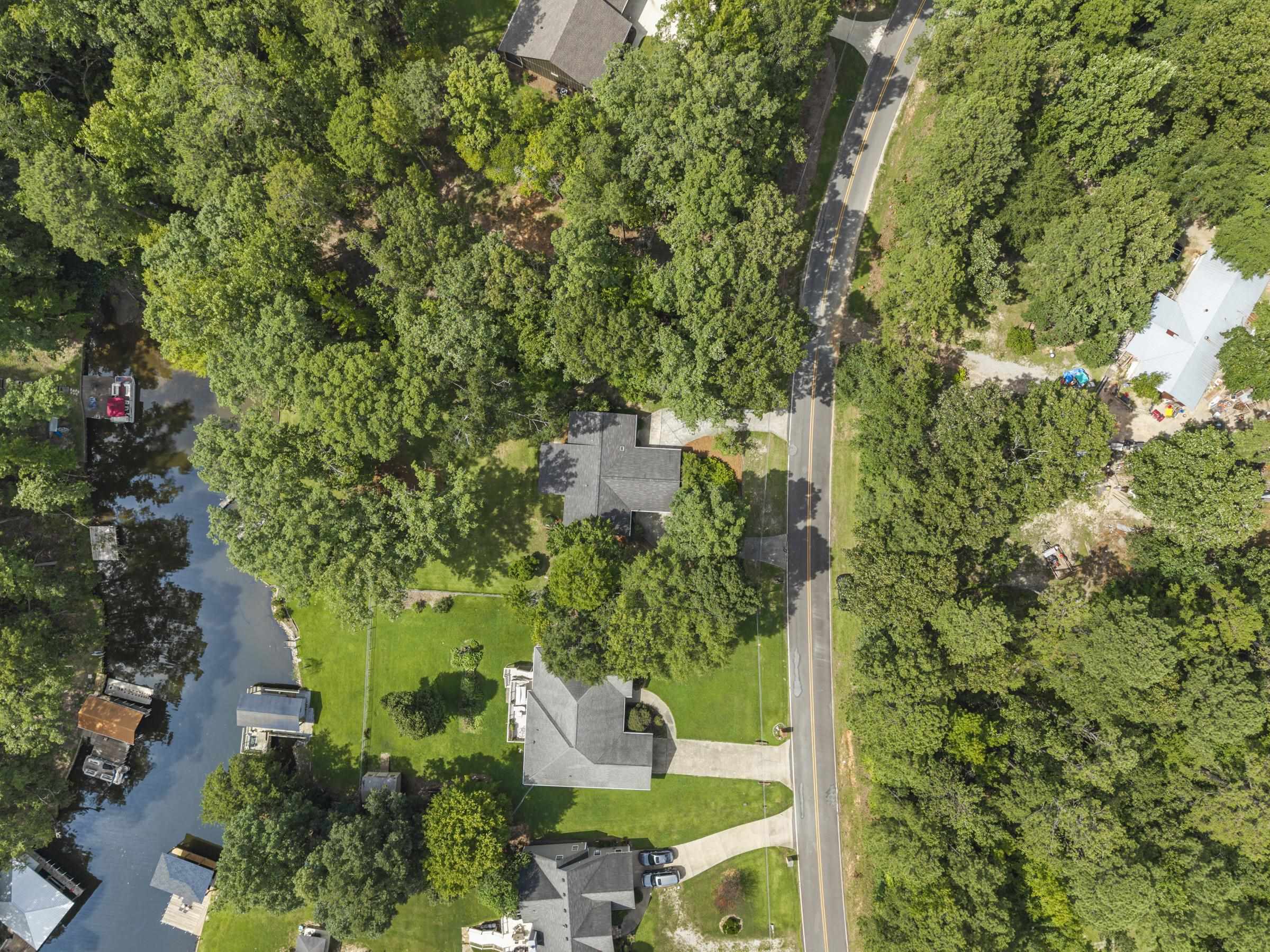 197 Southshore Road Property Photo 7