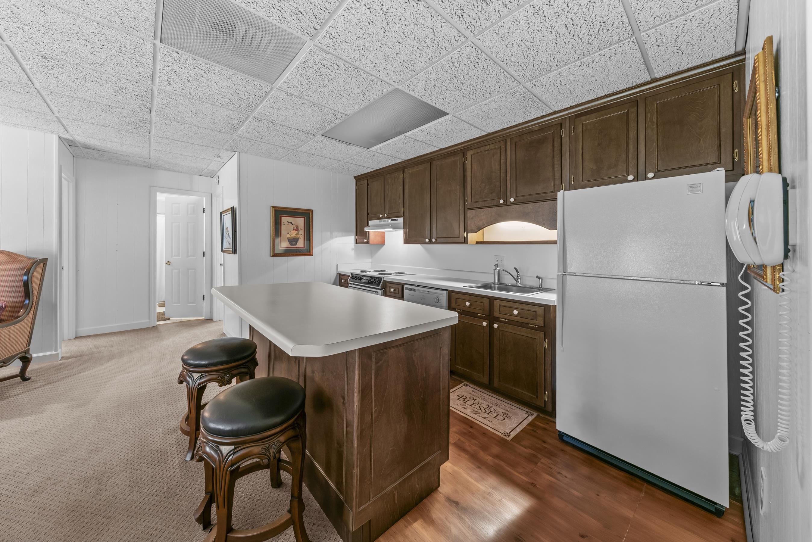 197 Southshore Road Property Photo 38