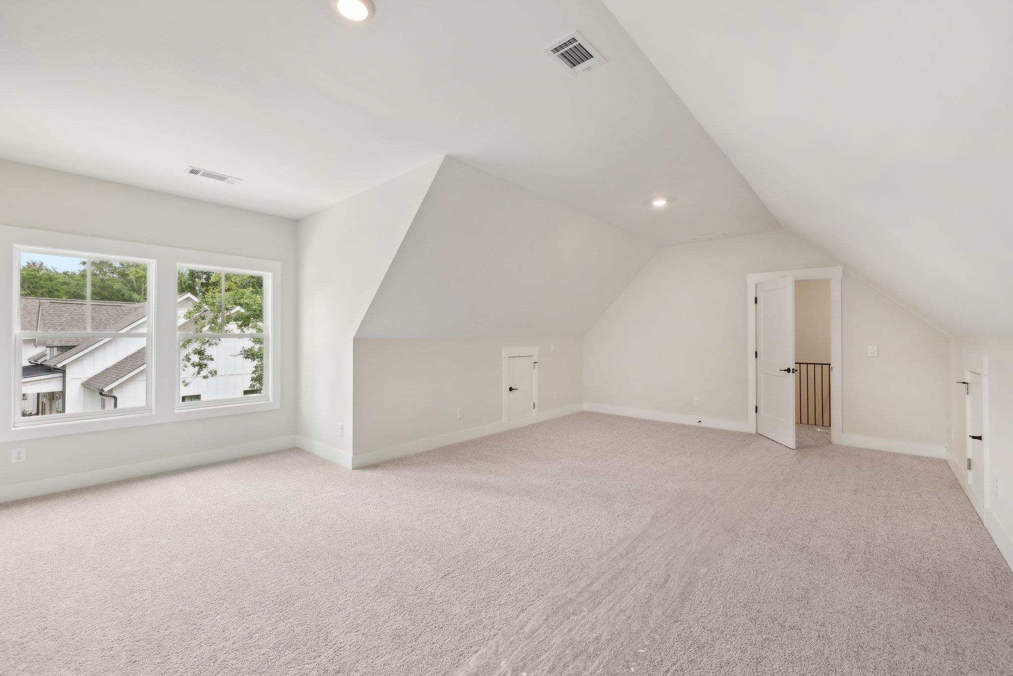209 Eagles Way Property Photo 47