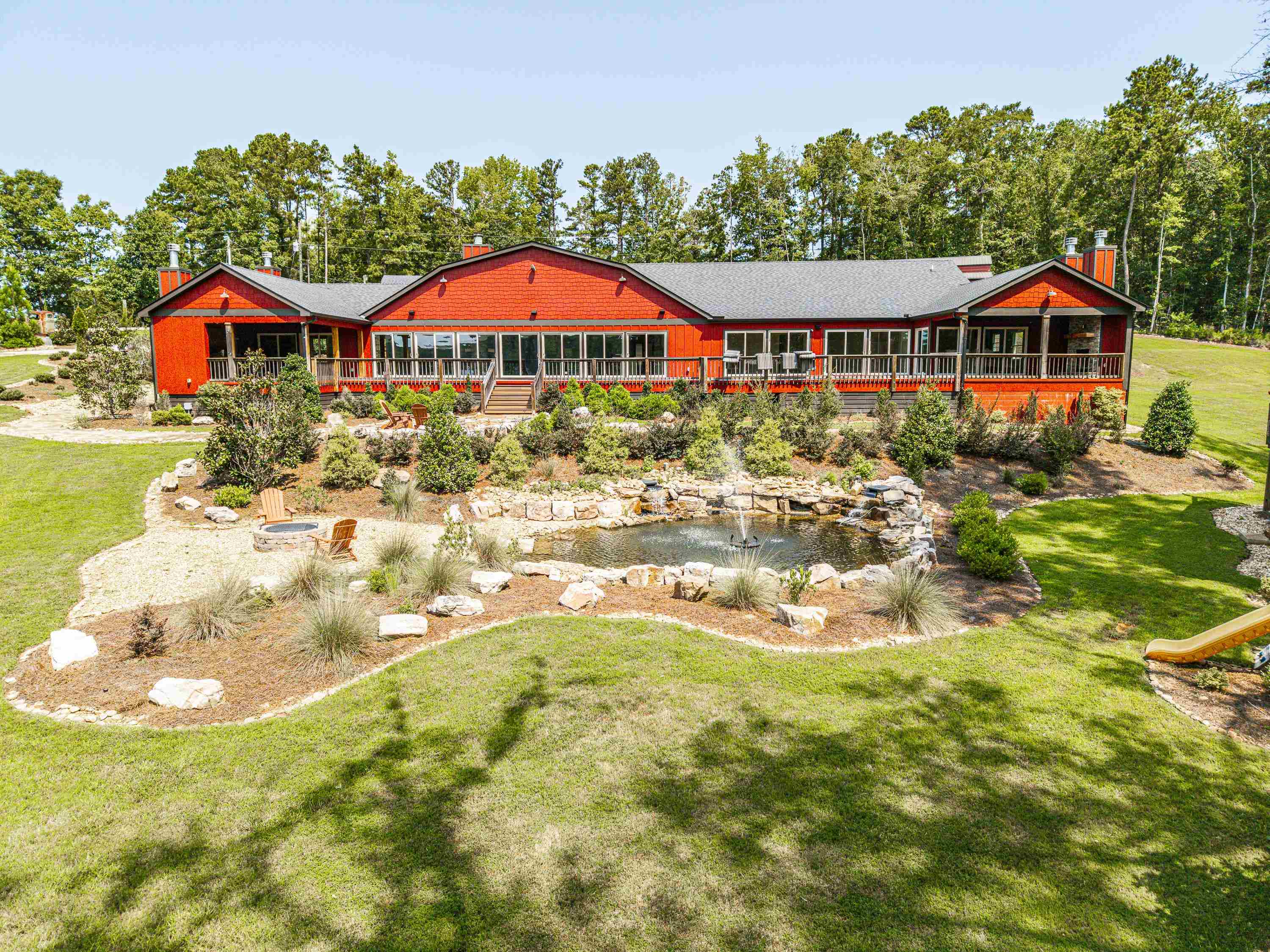 118 Mariners Drive Property Photo 1