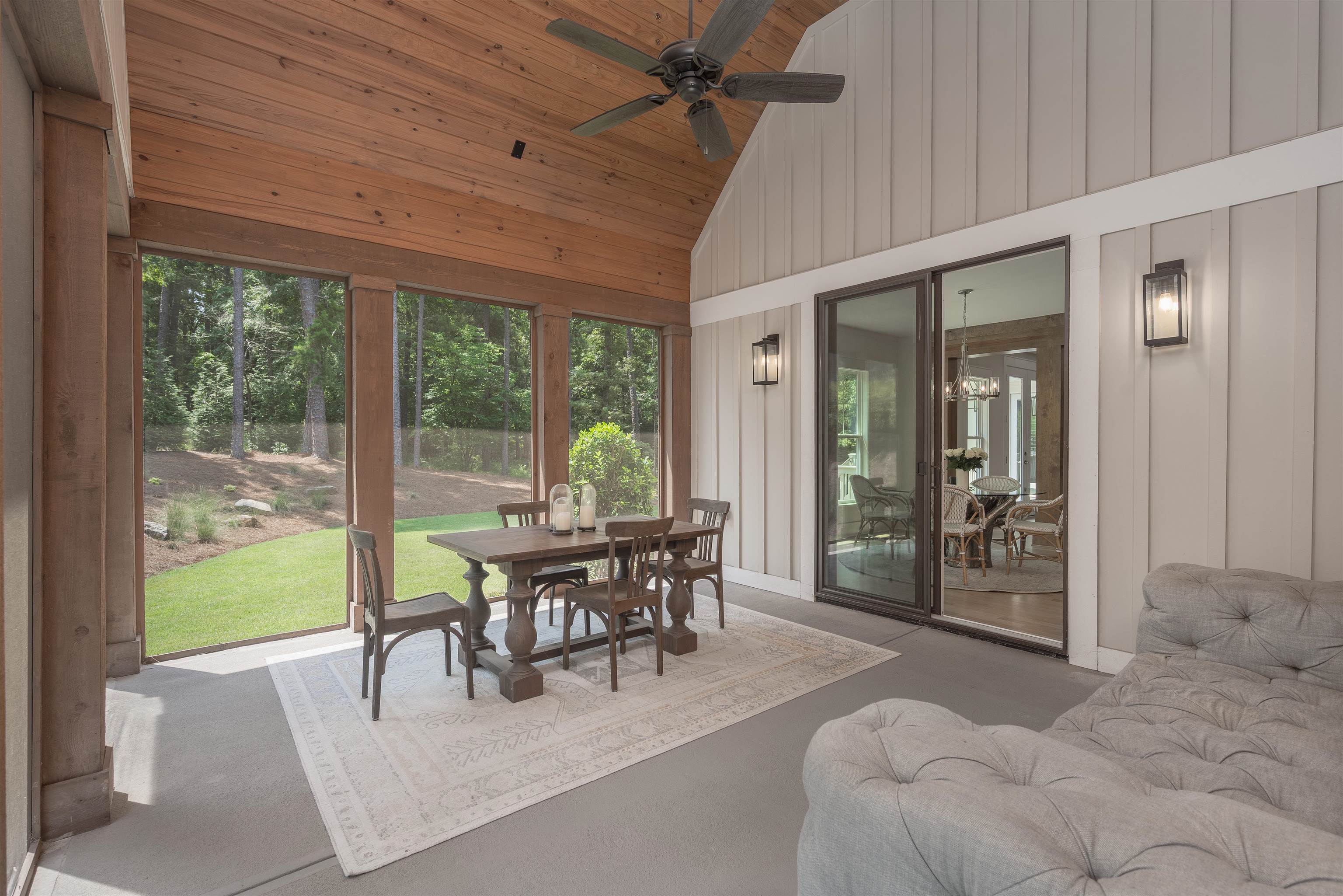 1010 Scull Shoals Drive Property Photo 12