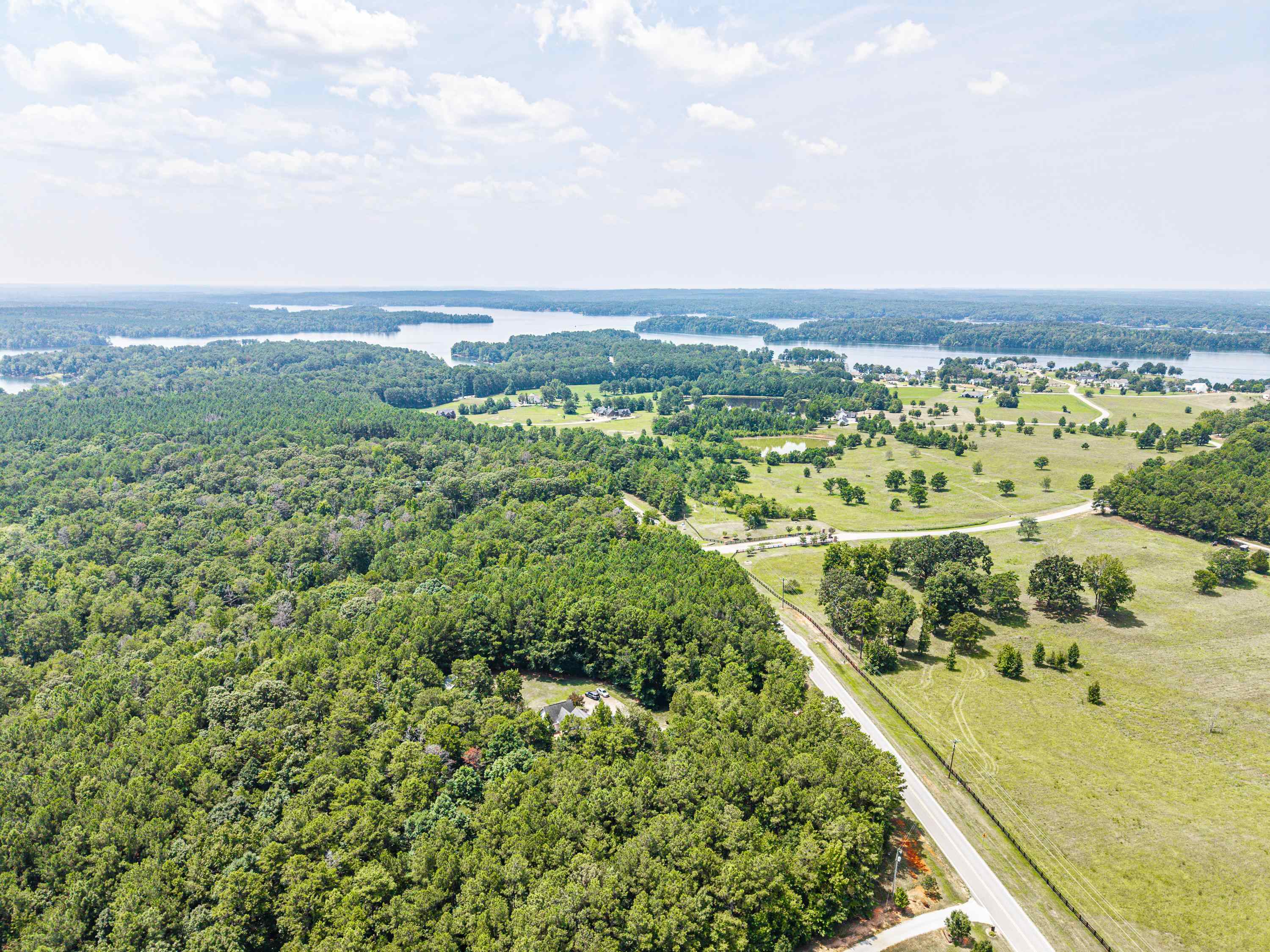 1380 Howard Lewis Road Property Photo 4