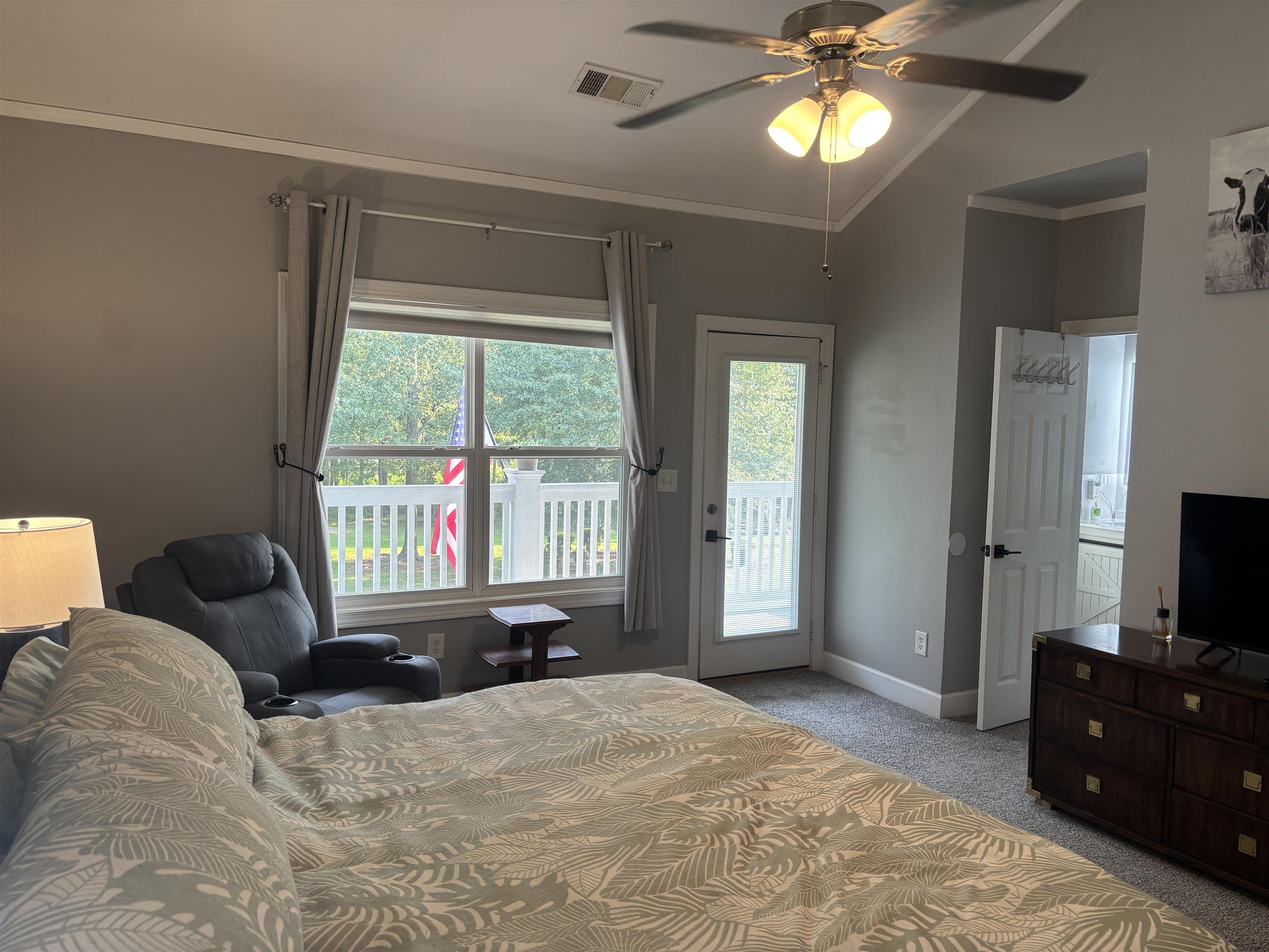 171 D Farriers Lane Property Photo 56