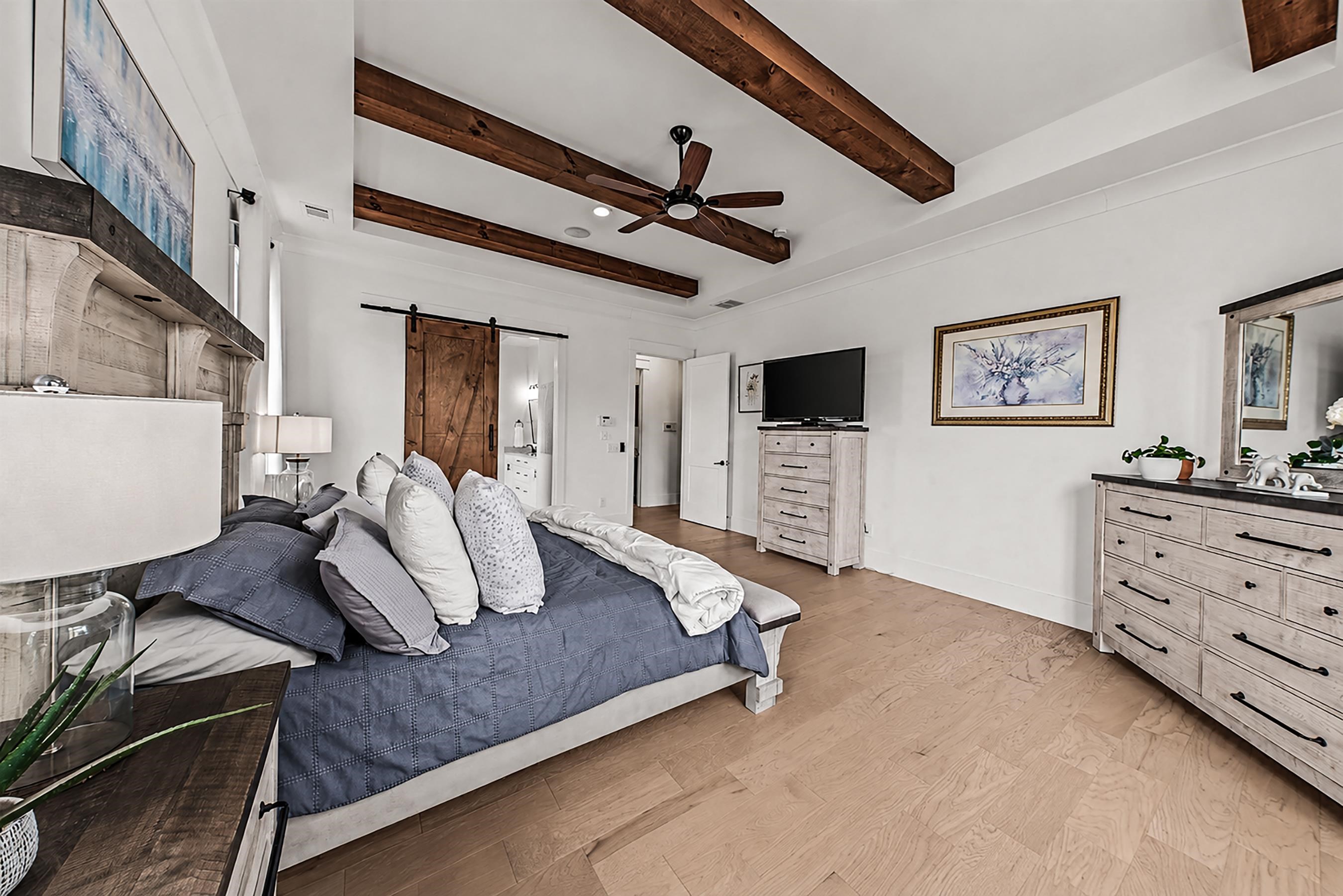 1901 Askew Road Property Photo 14