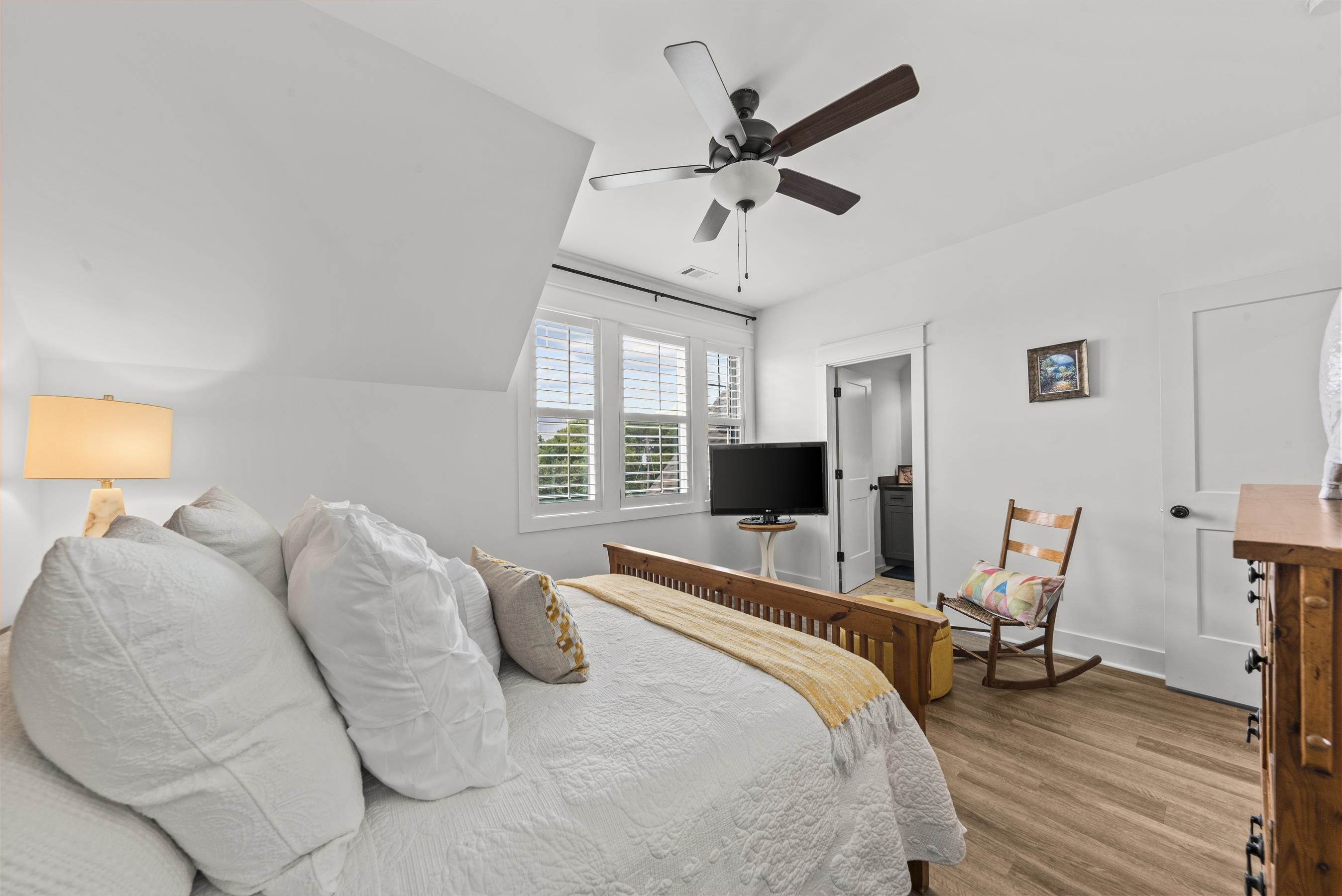 1901 Askew Road Property Photo 54