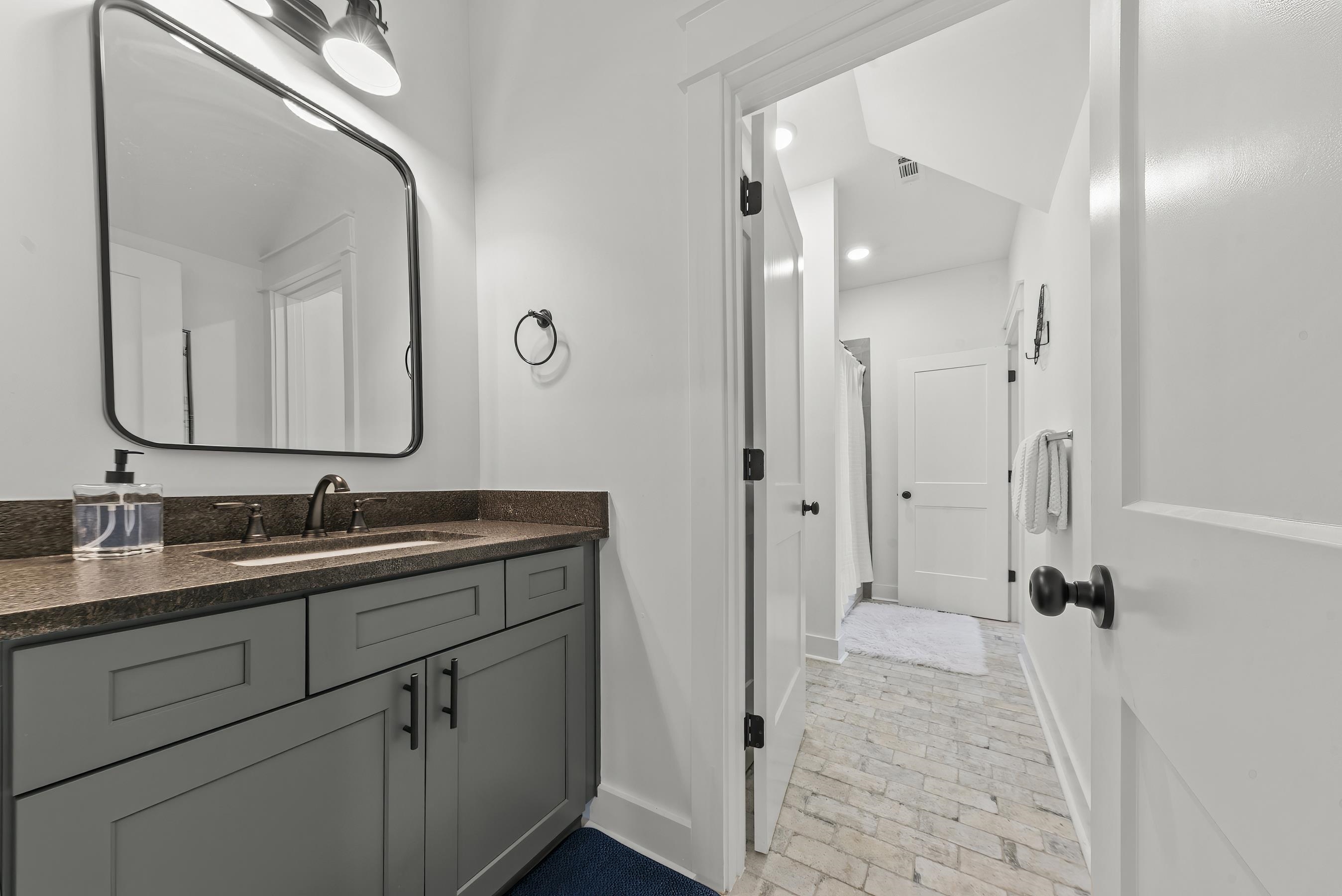 1901 Askew Road Property Photo 56