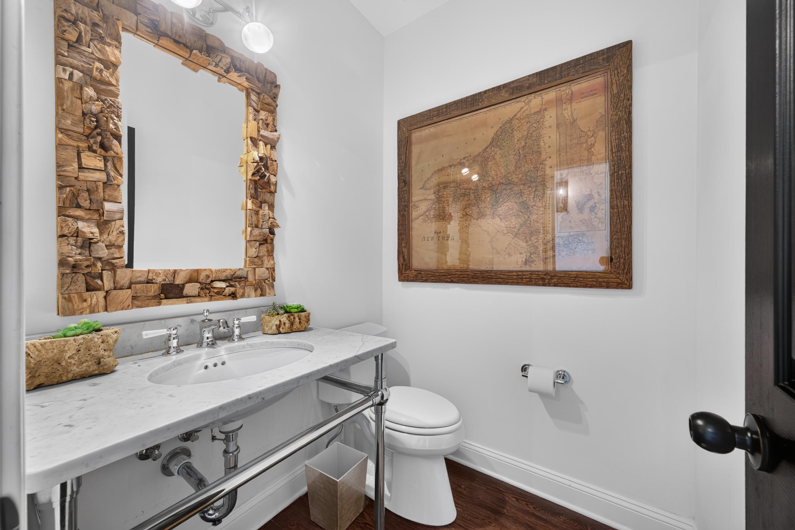 1001 Kingsford Way Property Photo 20