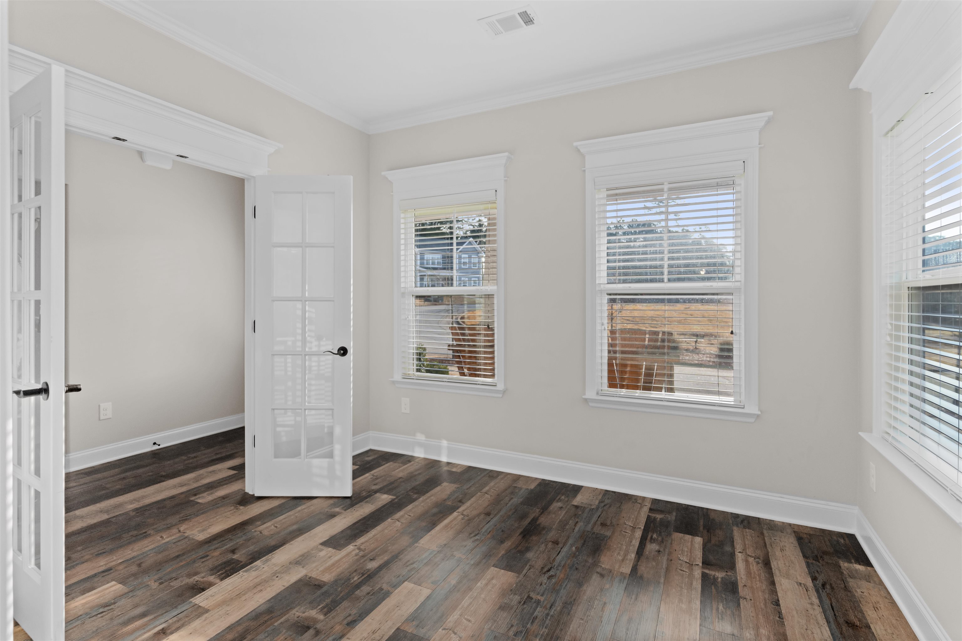 1231 Carriage Ridge Drive Property Photo 7