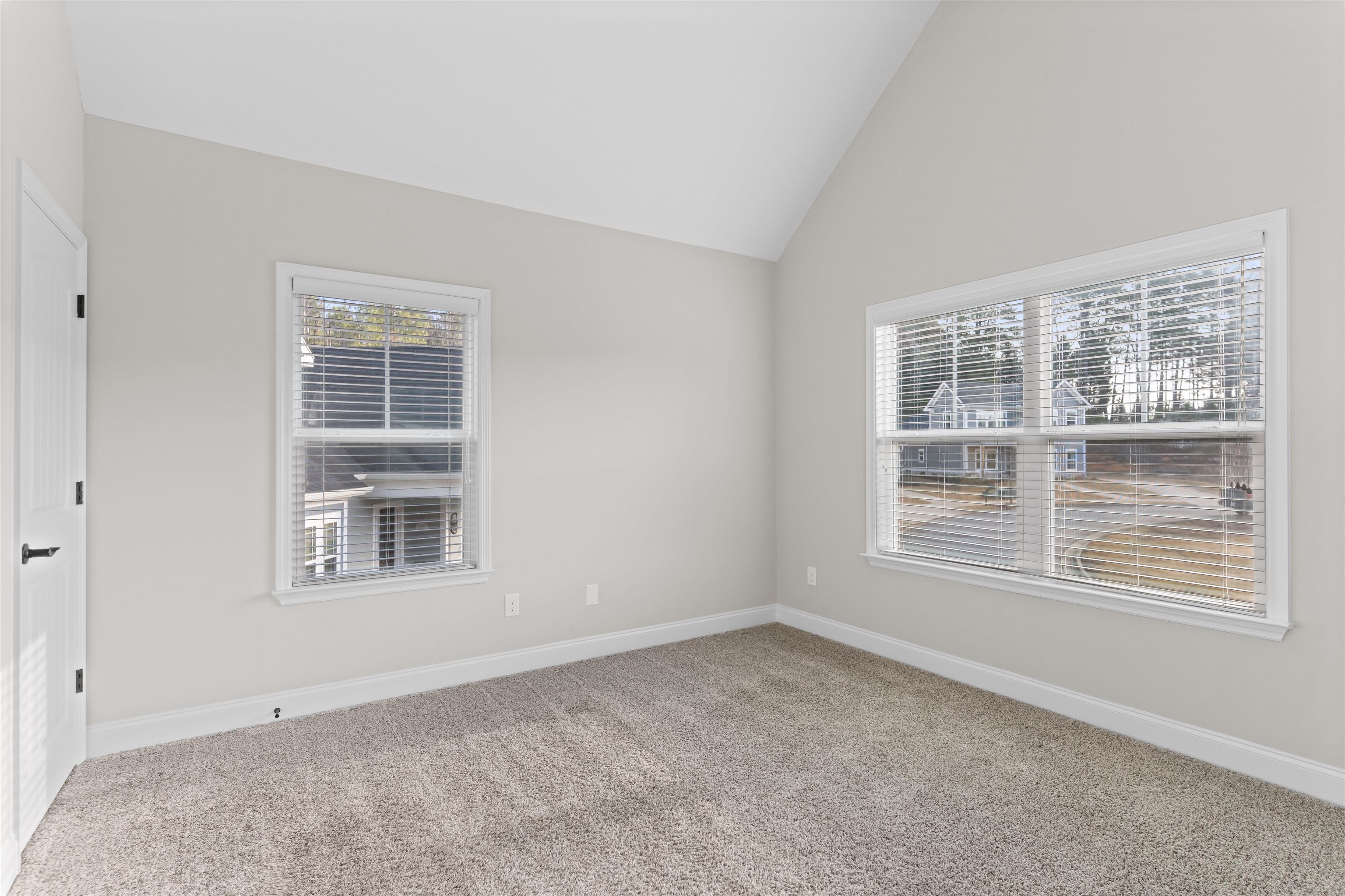 1231 Carriage Ridge Drive Property Photo 18