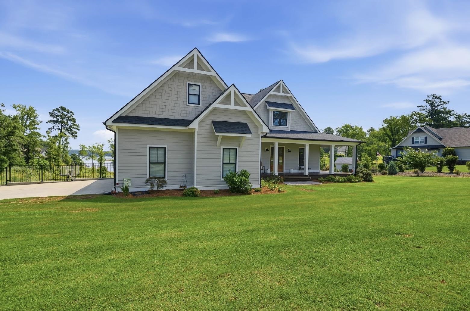 127 Chumley Road Property Photo 3
