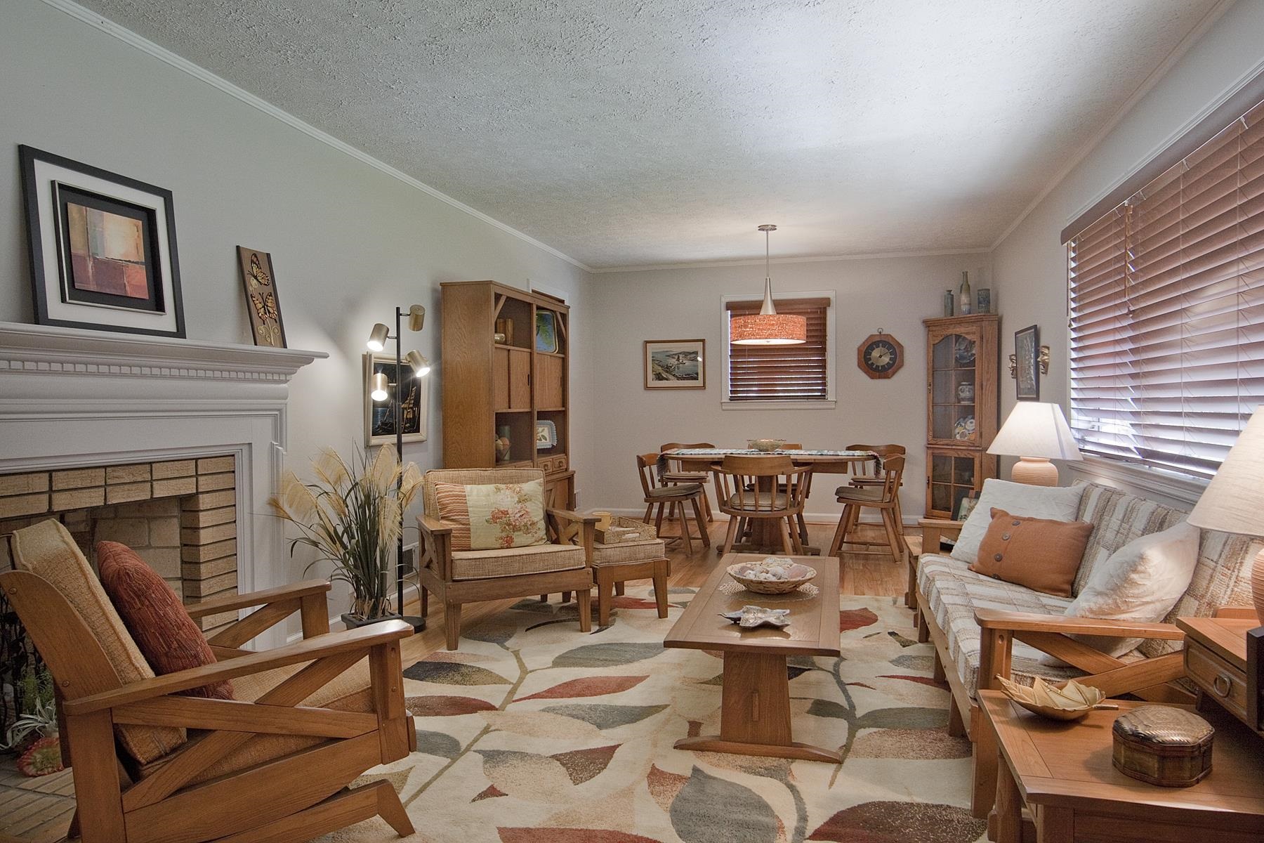437 Pine Street Property Photo 6