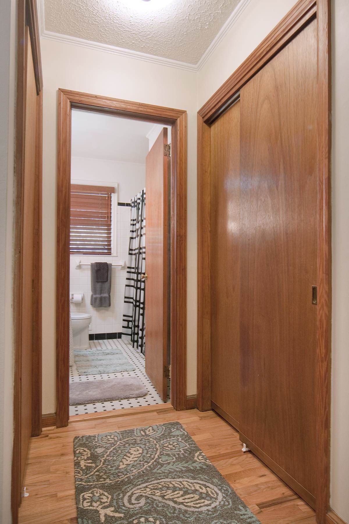 437 Pine Street Property Photo 14