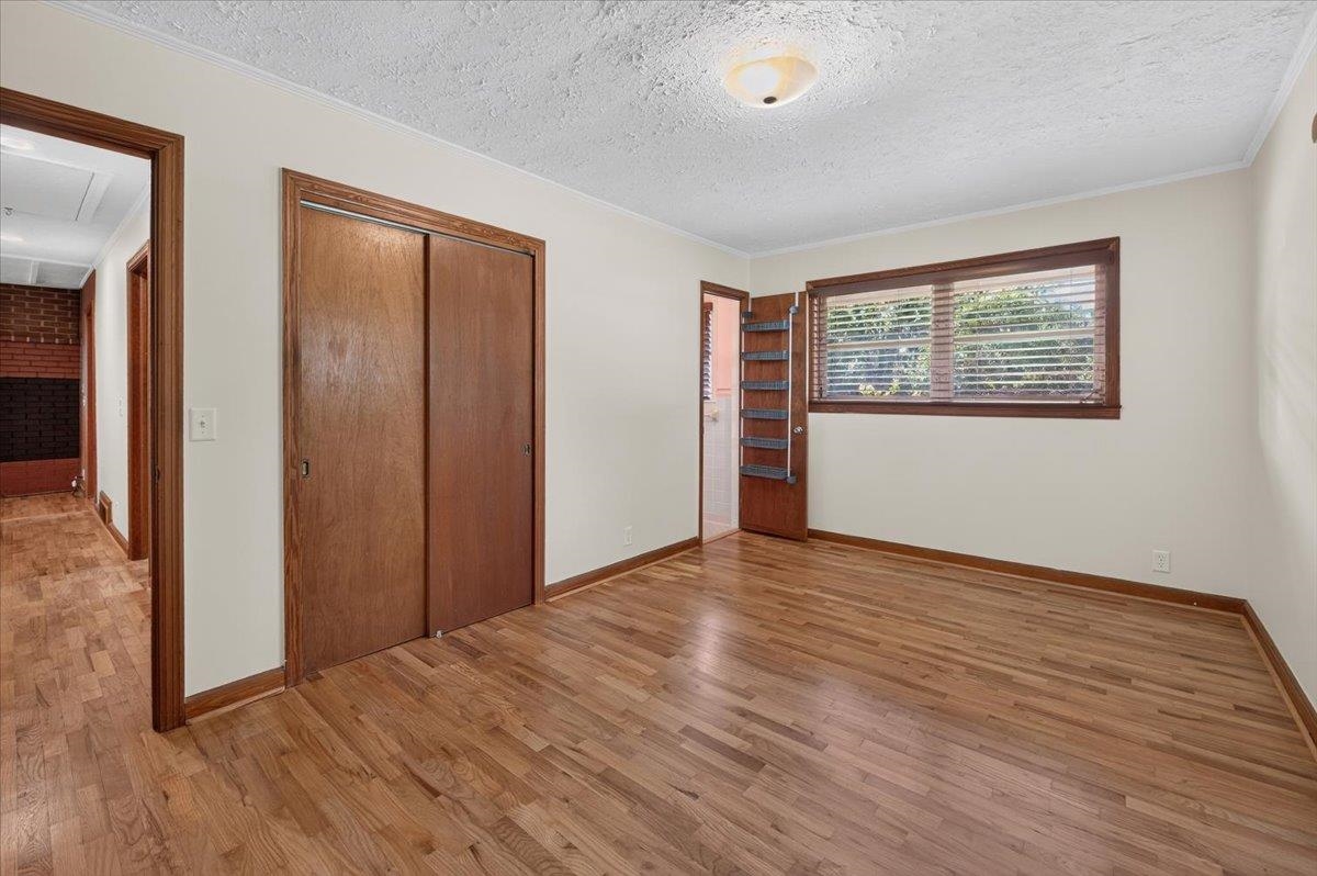 437 Pine Street Property Photo 46