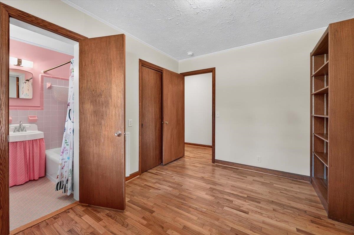 437 Pine Street Property Photo 50