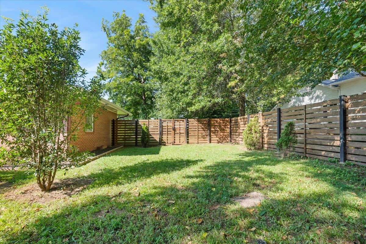 437 Pine Street Property Photo 63