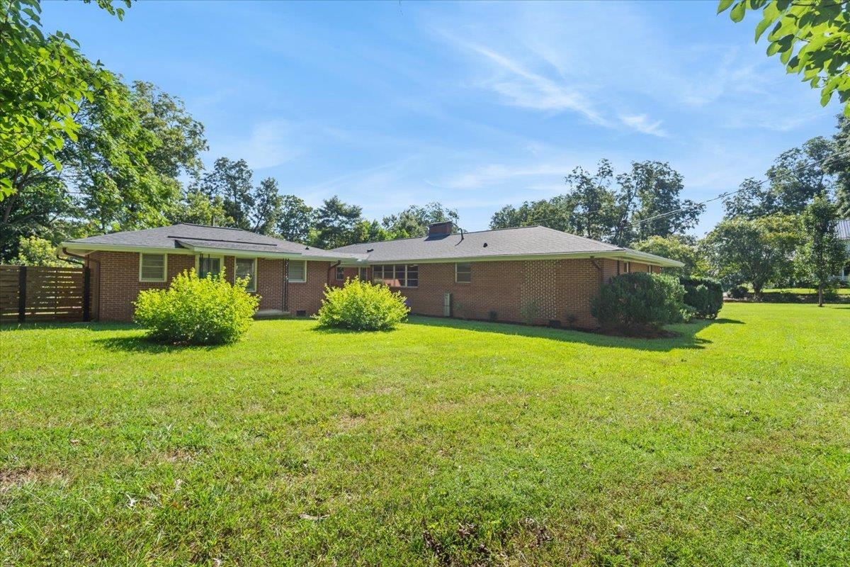 437 Pine Street Property Photo 64