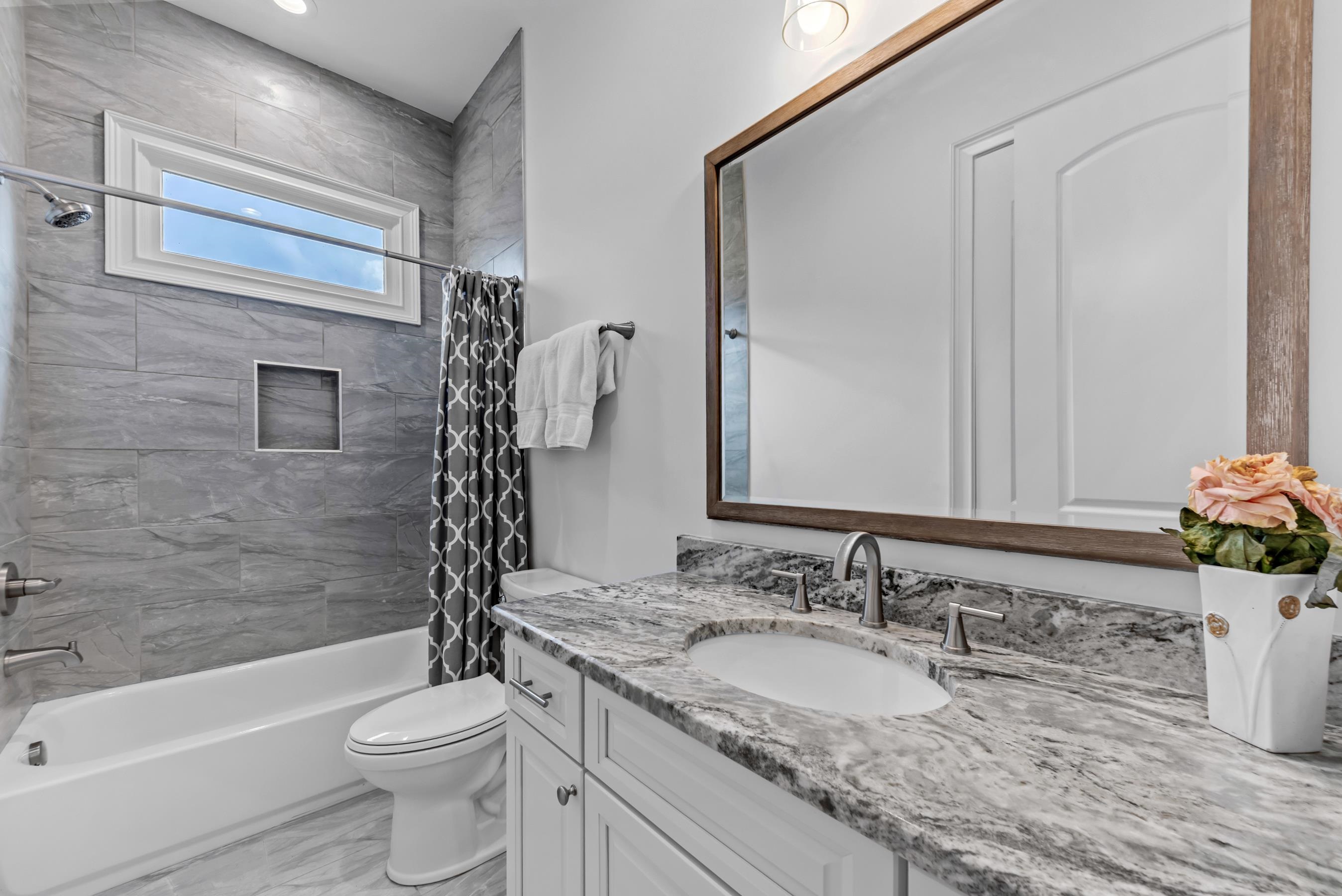 175 Harmony Bay Drive Property Photo 44