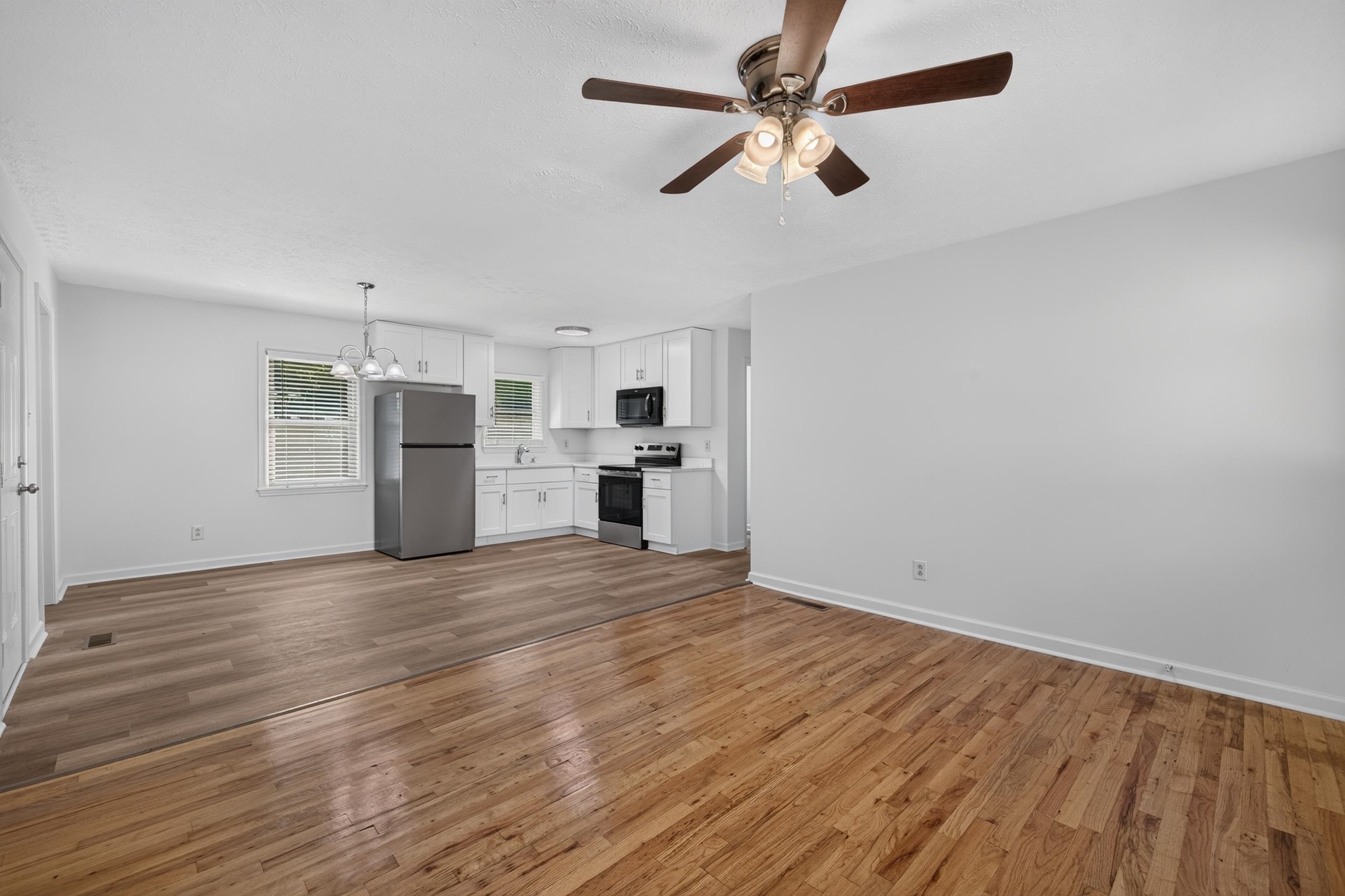 1015 Highland Avenue Property Photo 5