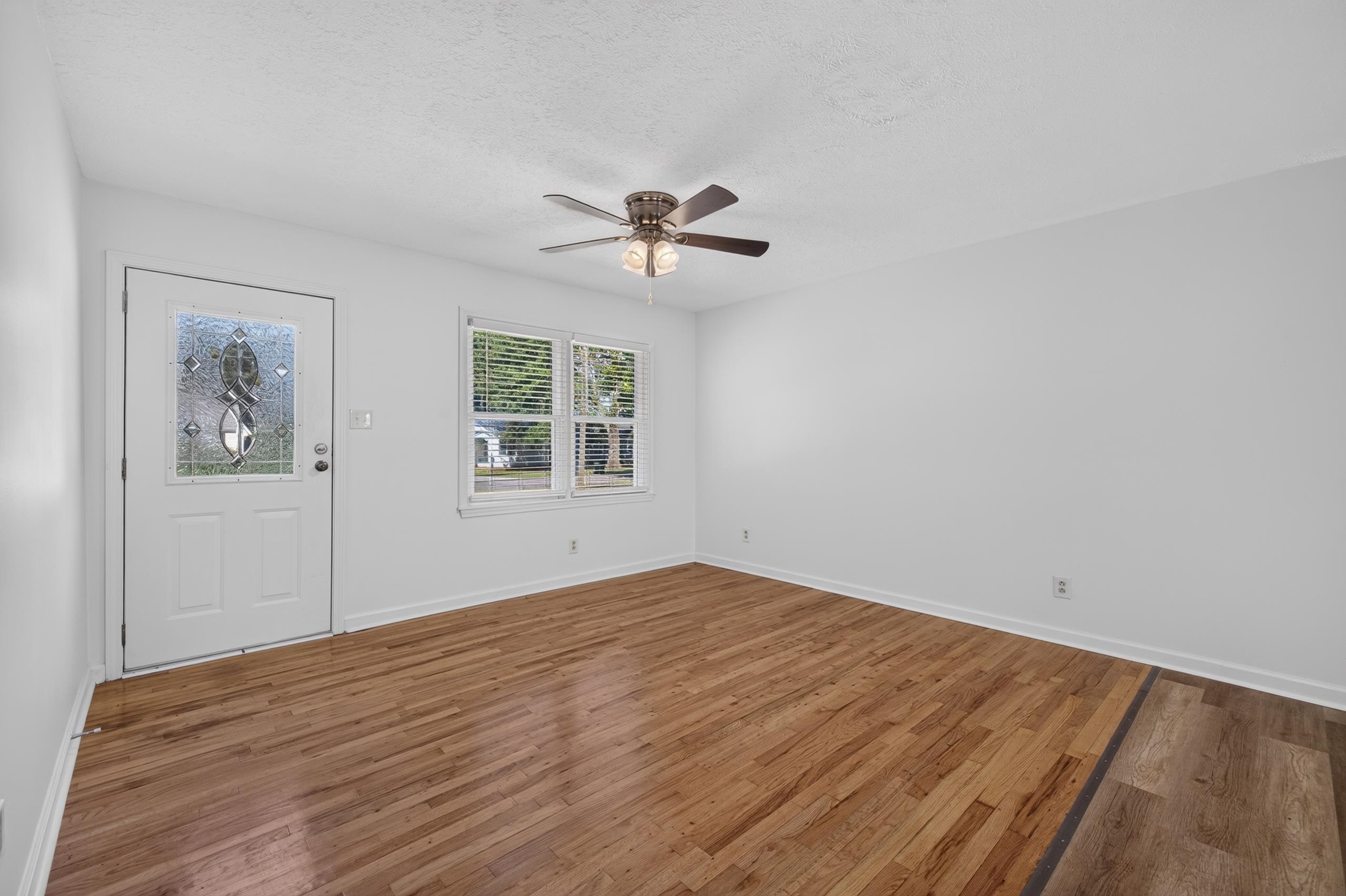 1015 Highland Avenue Property Photo 8