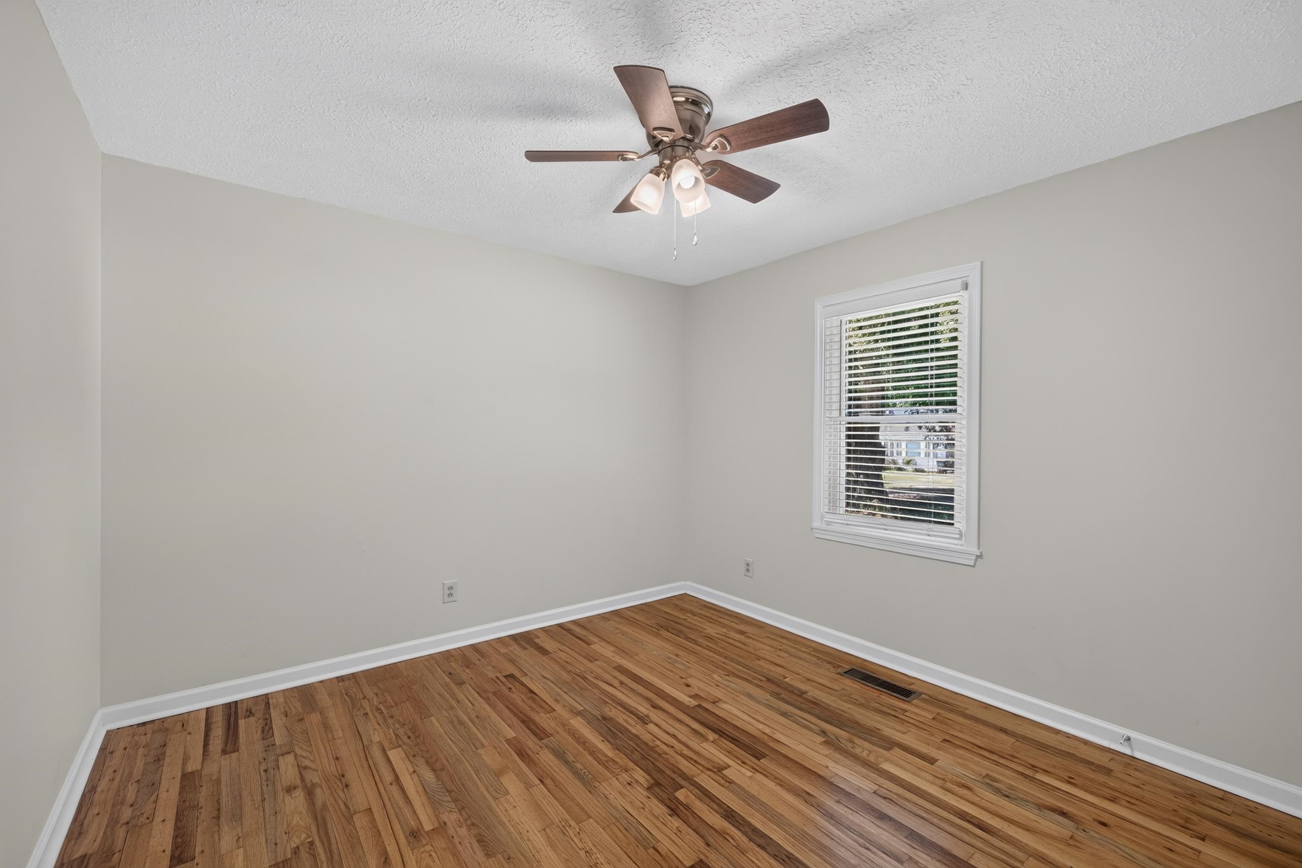 1015 Highland Avenue Property Photo 22