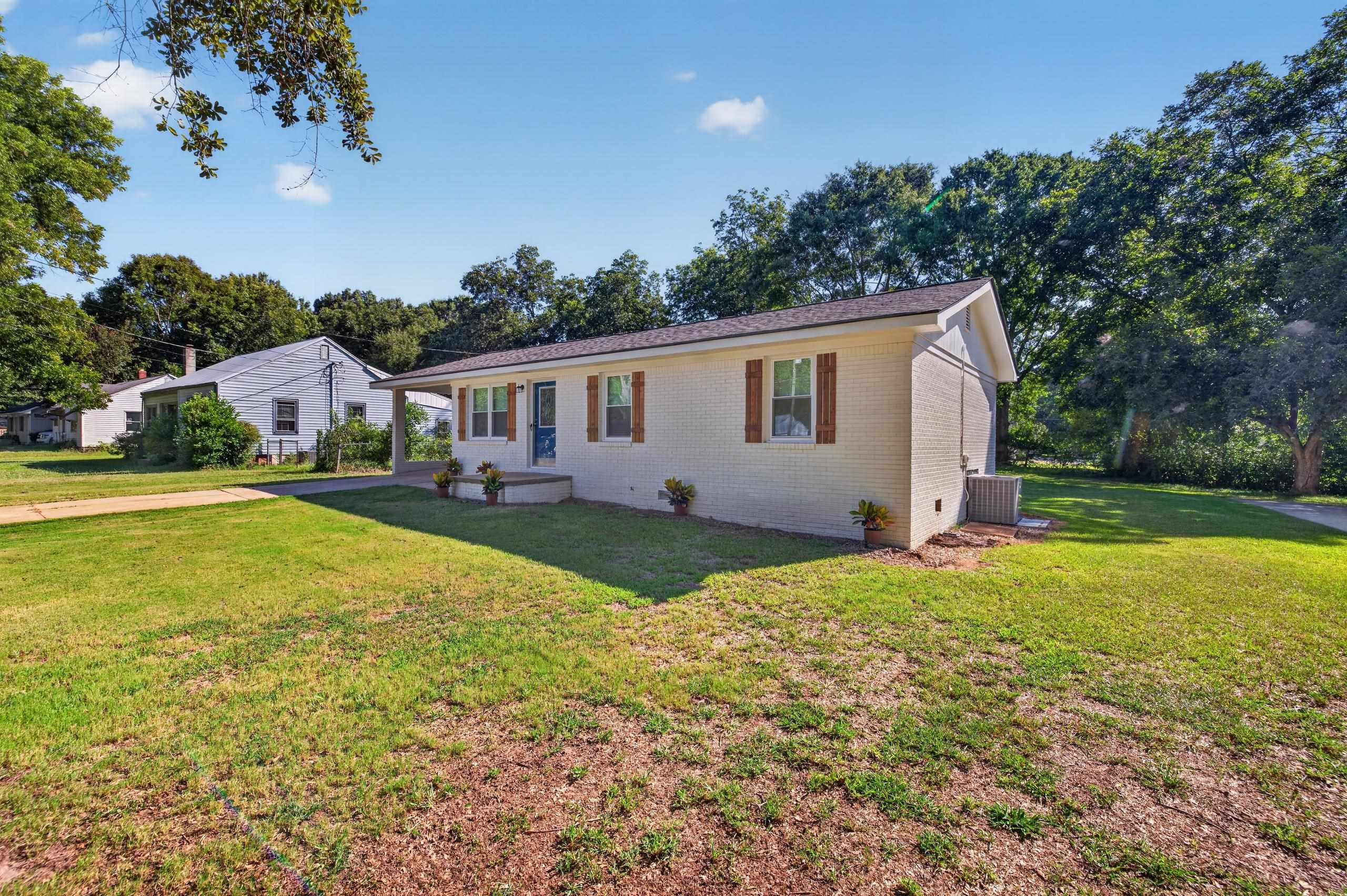 1015 Highland Avenue Property Photo 28