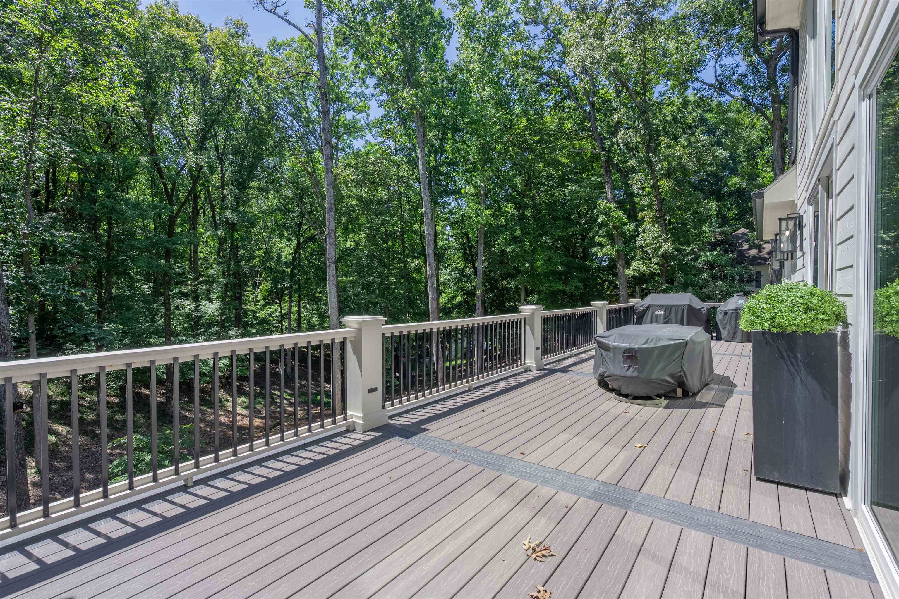 105 Westview Way Property Photo 38
