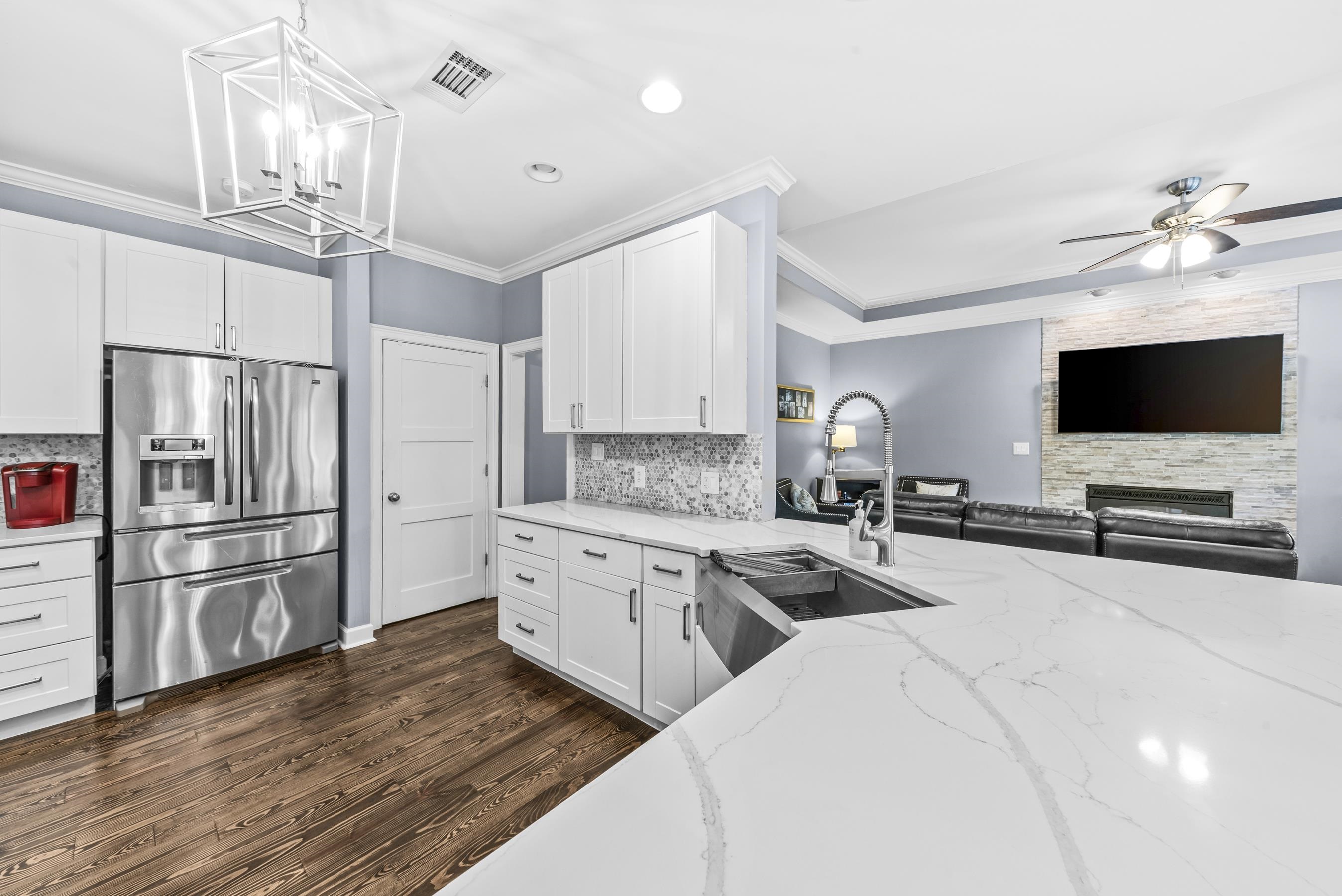 700 Skyline Drive Property Photo 16