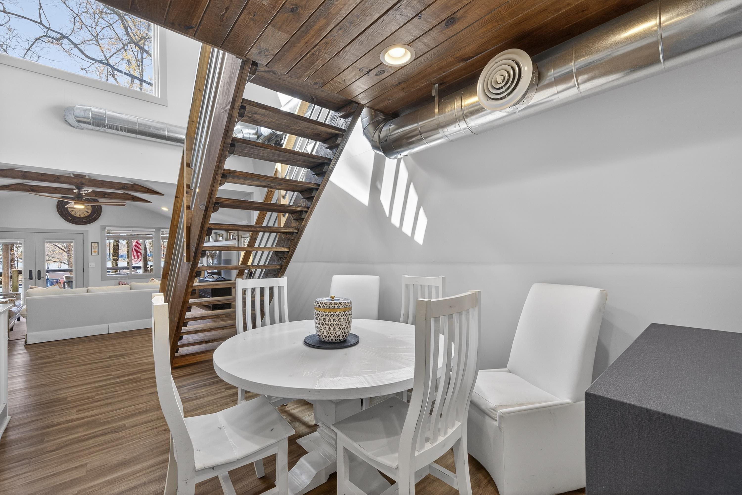 1000 Tree-a-coon Place Property Photo 20