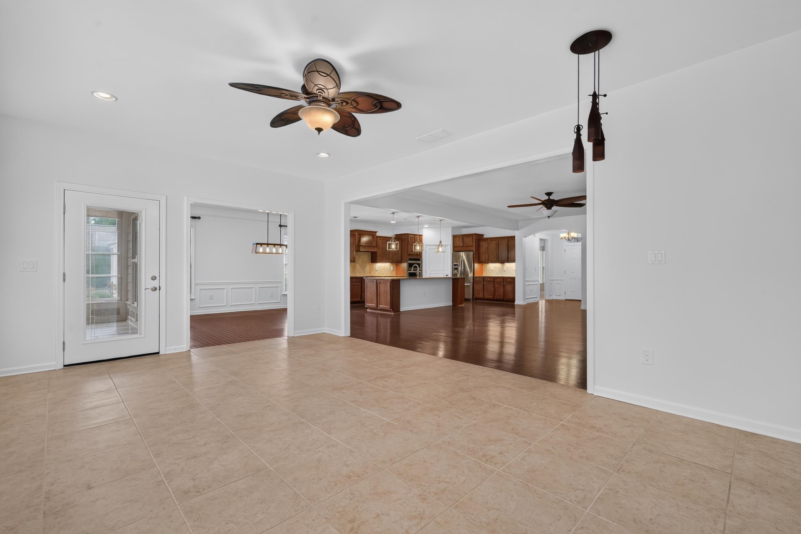 1031 Dockside Place Property Photo 32