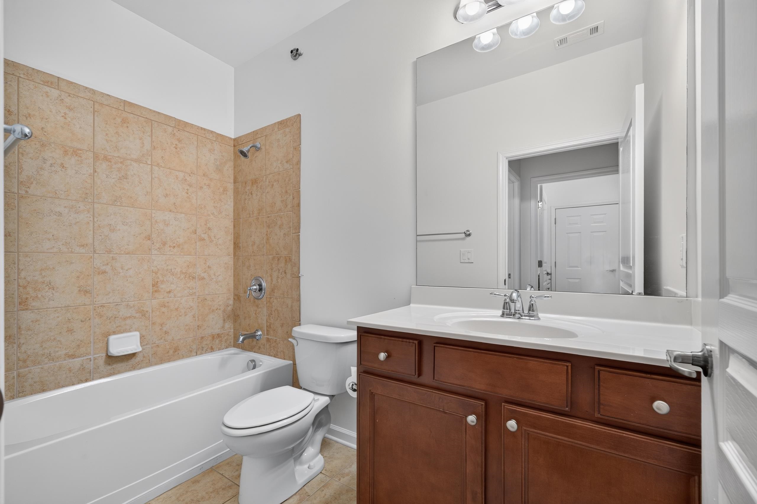 1031 Dockside Place Property Photo 41