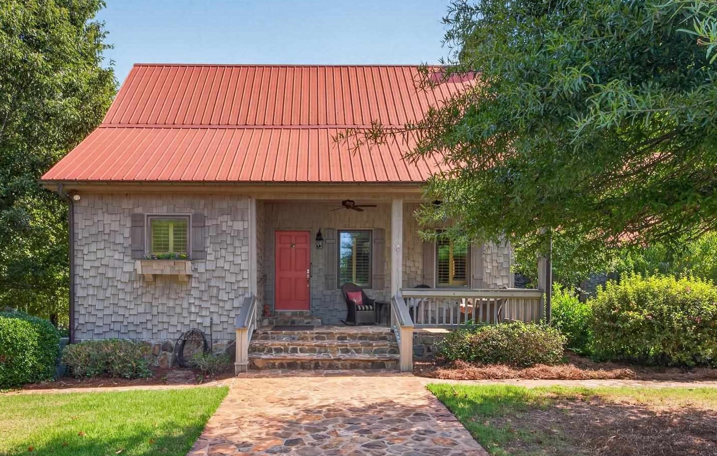 5231 Sandy Creek Road Property Photo 1