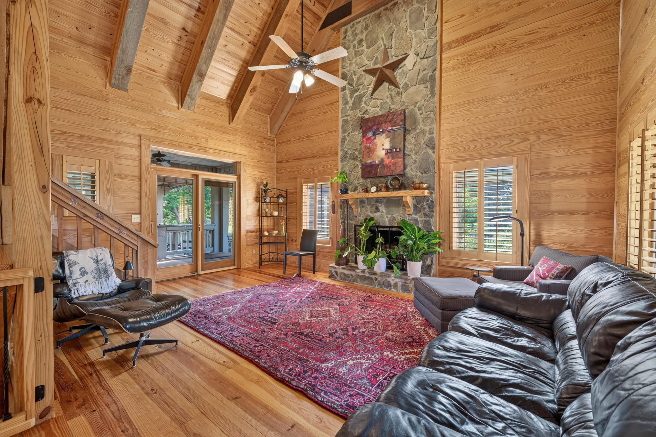 5231 Sandy Creek Road Property Photo 5