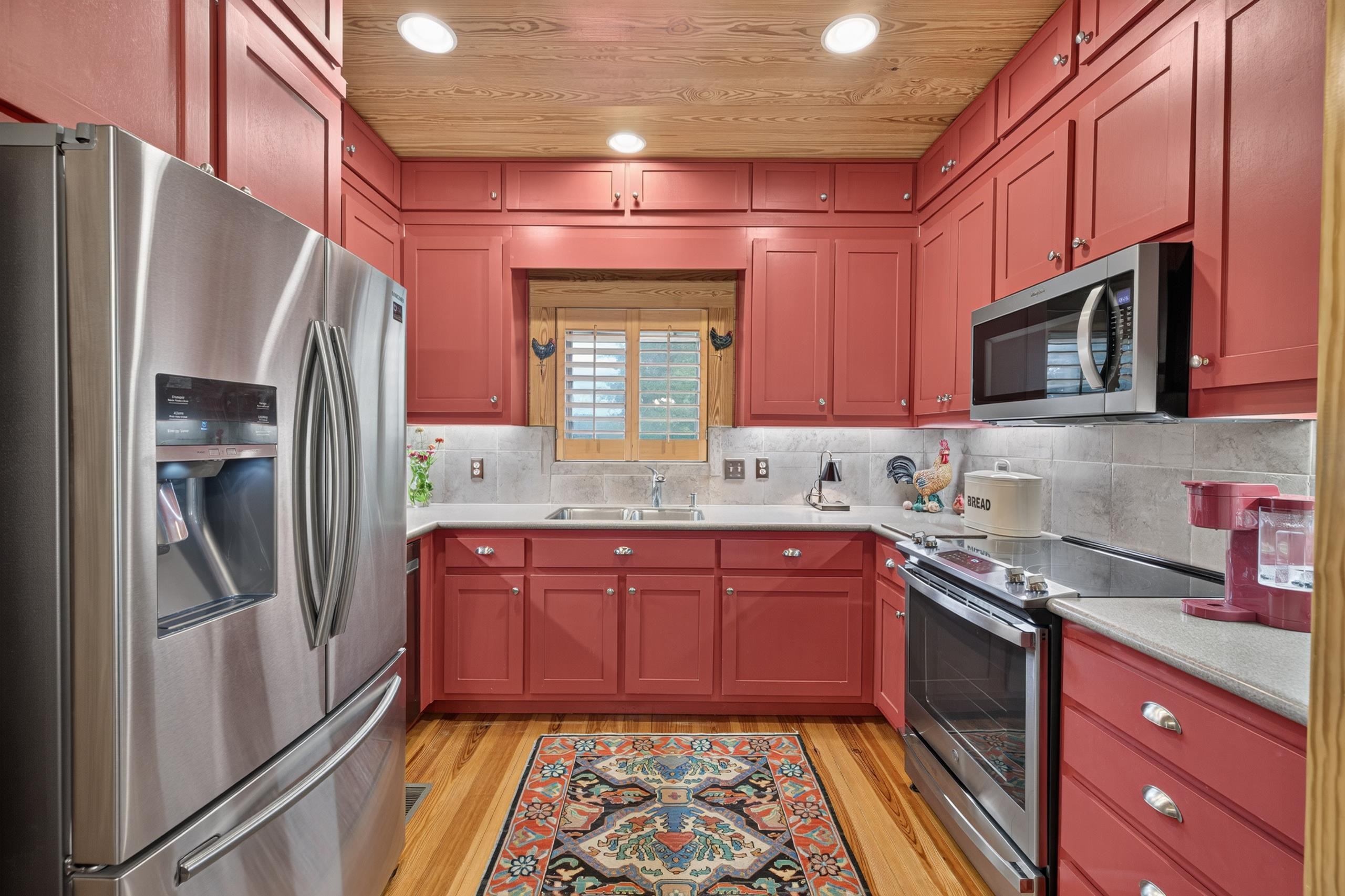 5231 Sandy Creek Road Property Photo 9