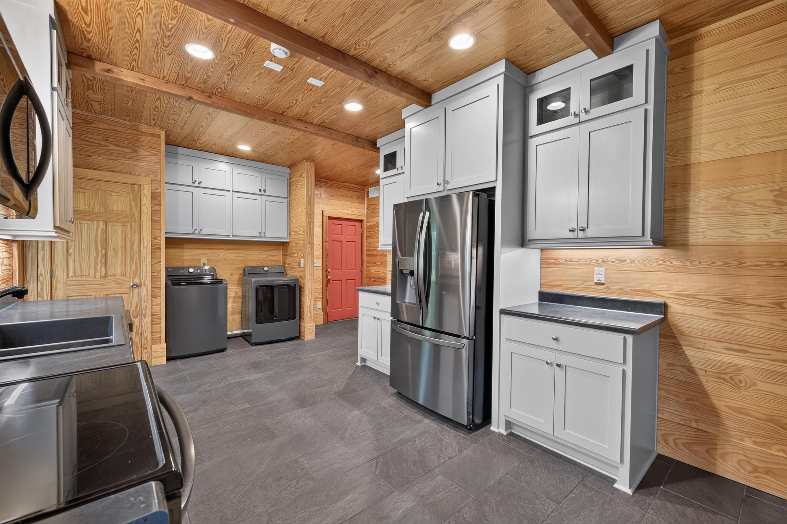 5231 Sandy Creek Road Property Photo 36