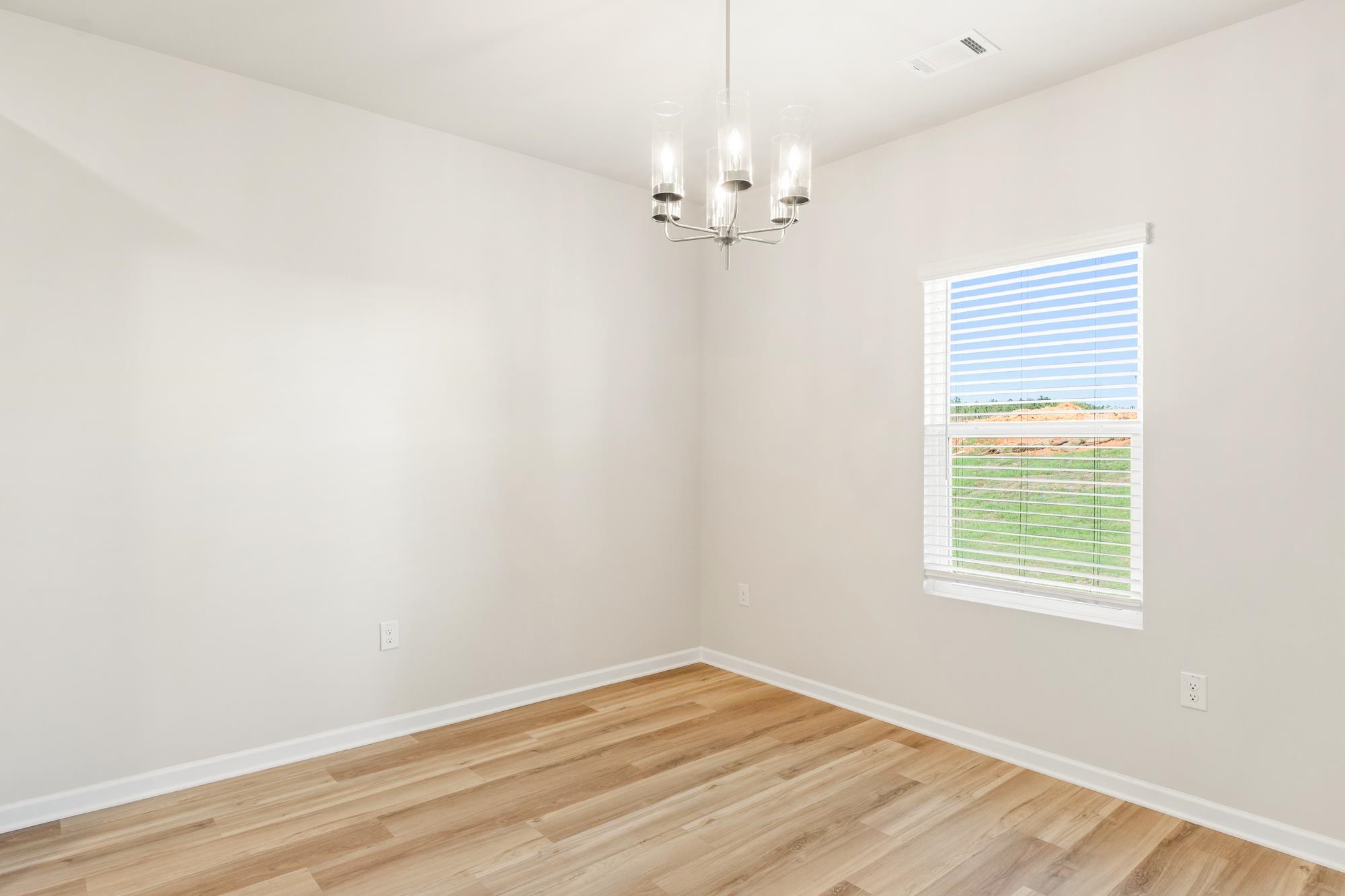 1149 Homer Way Property Photo 10