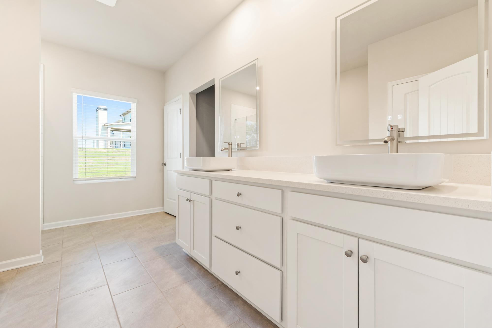 1149 Homer Way Property Photo 13