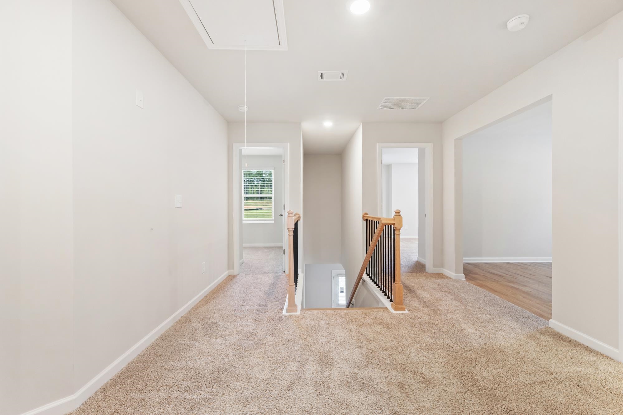 1112 Dickens Road Property Photo 9