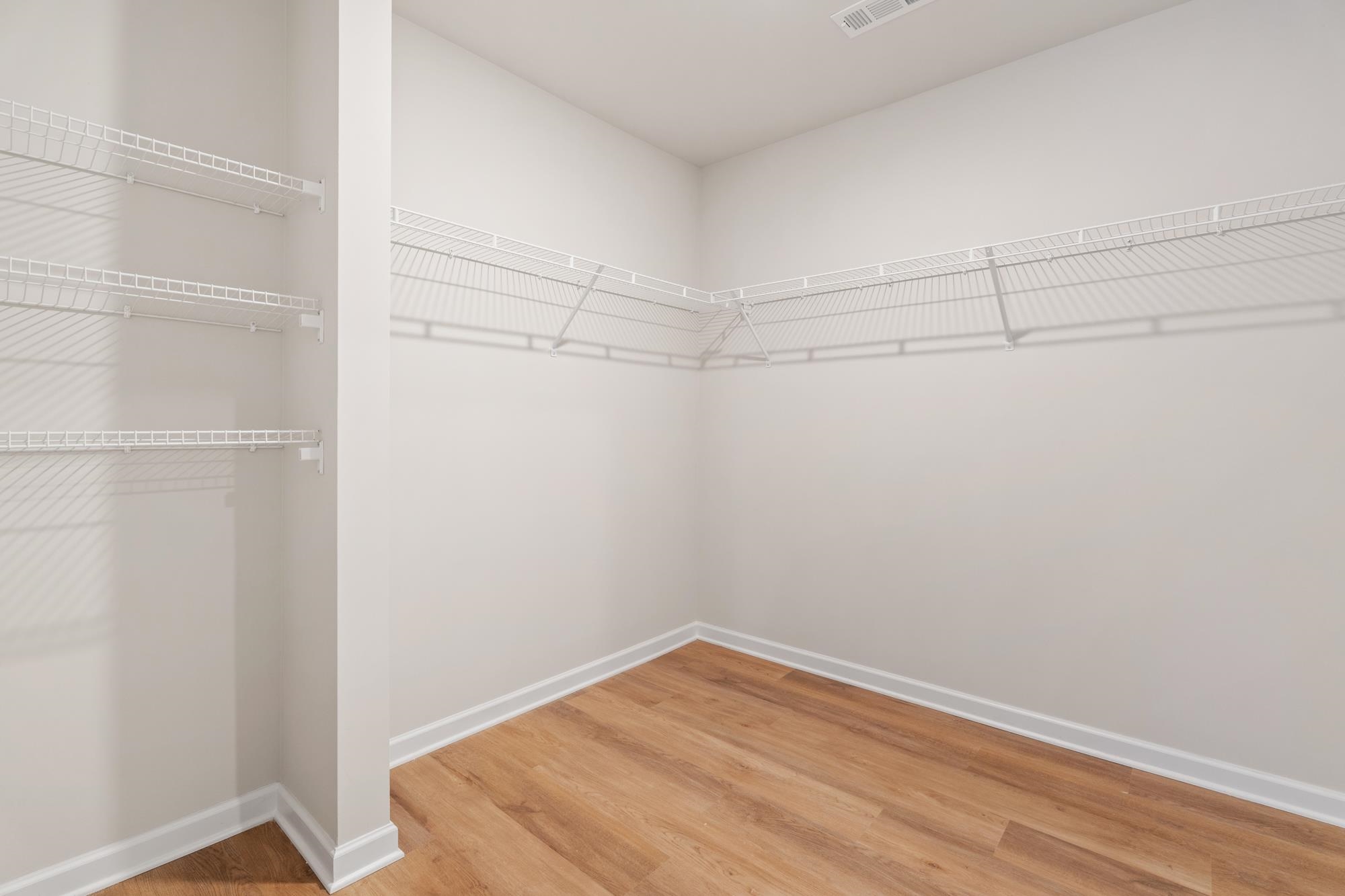 1112 Dickens Road Property Photo 13