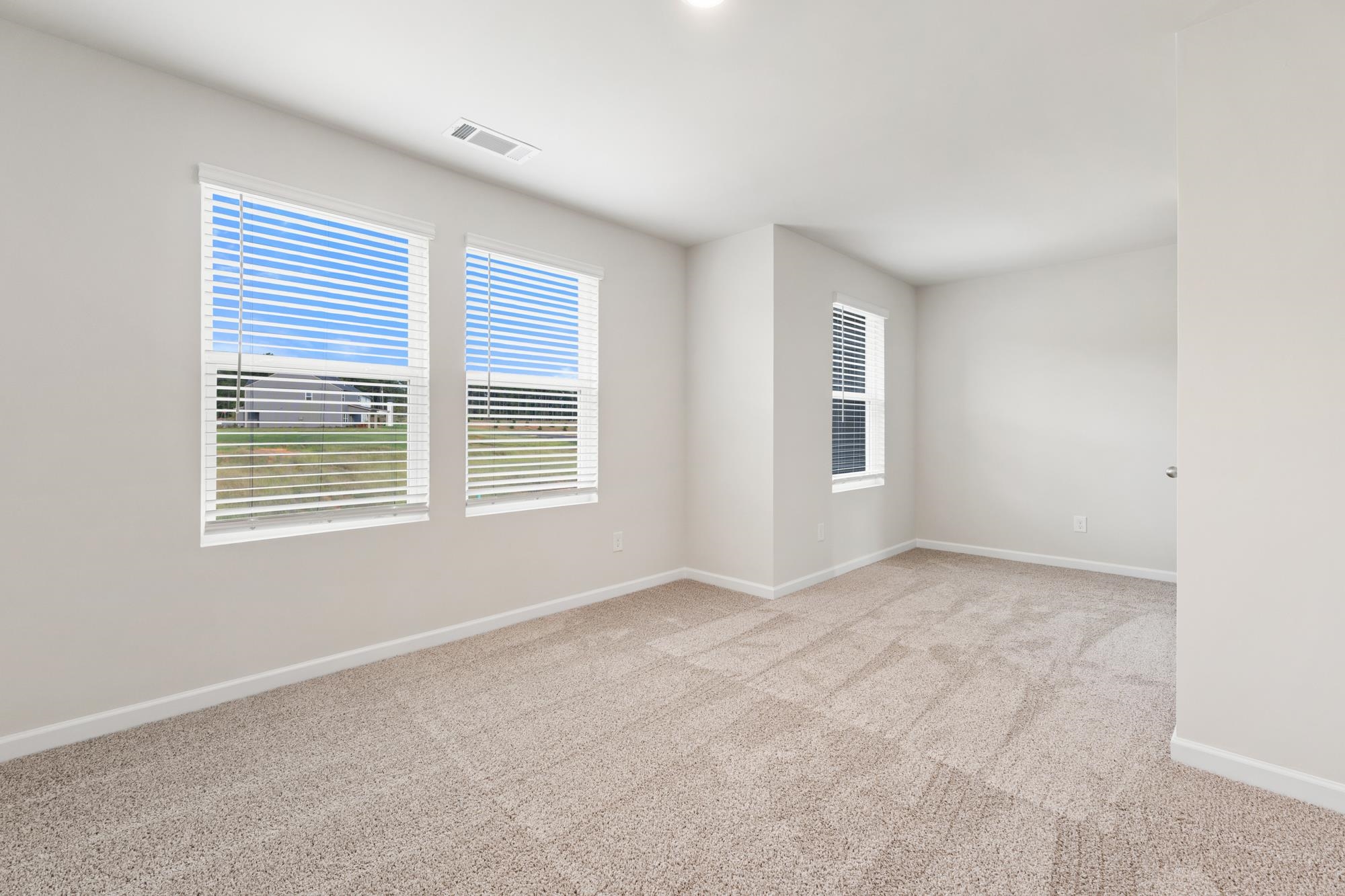1112 Dickens Road Property Photo 16