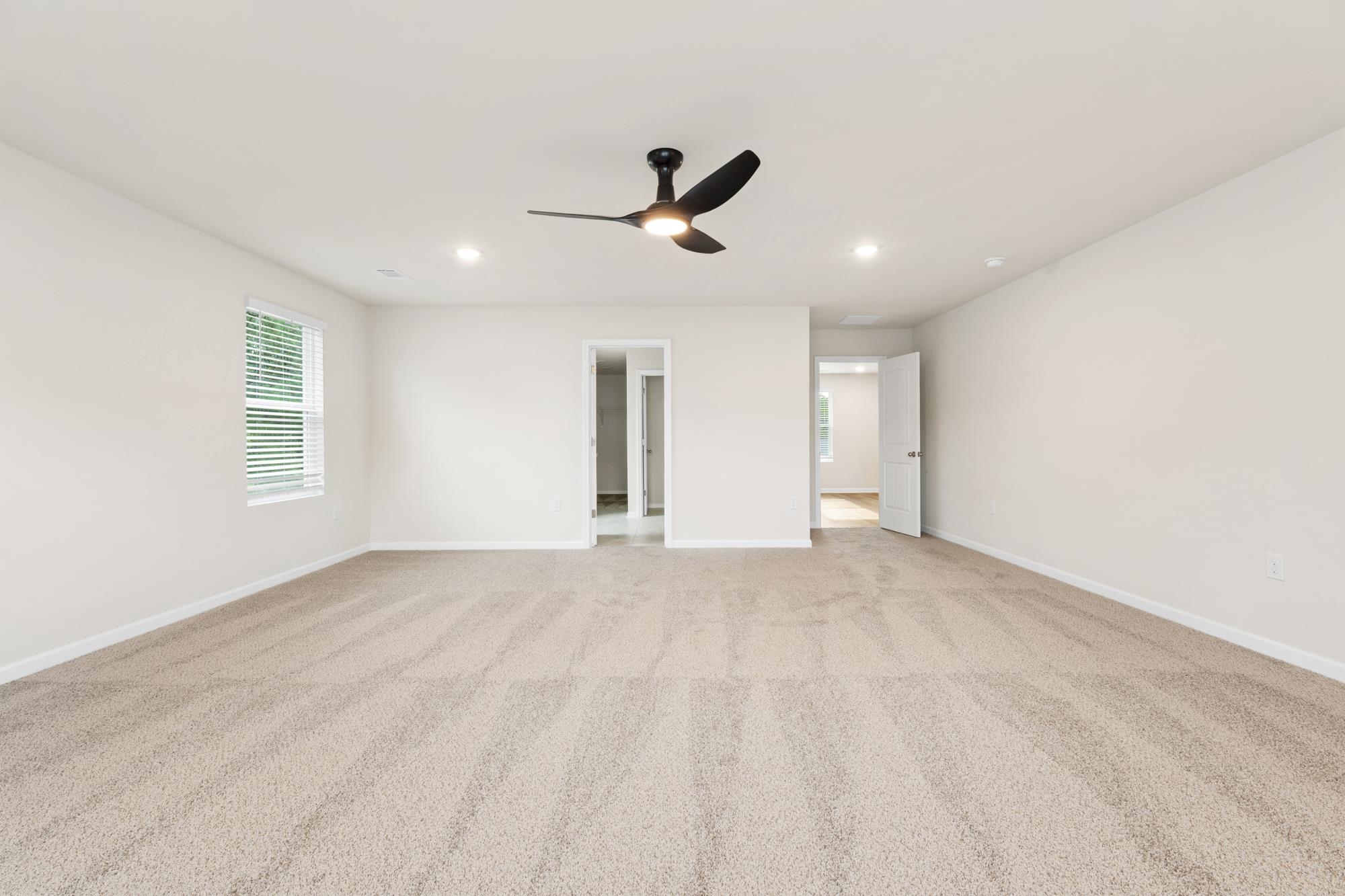 1100 Dickens Road Property Photo 12