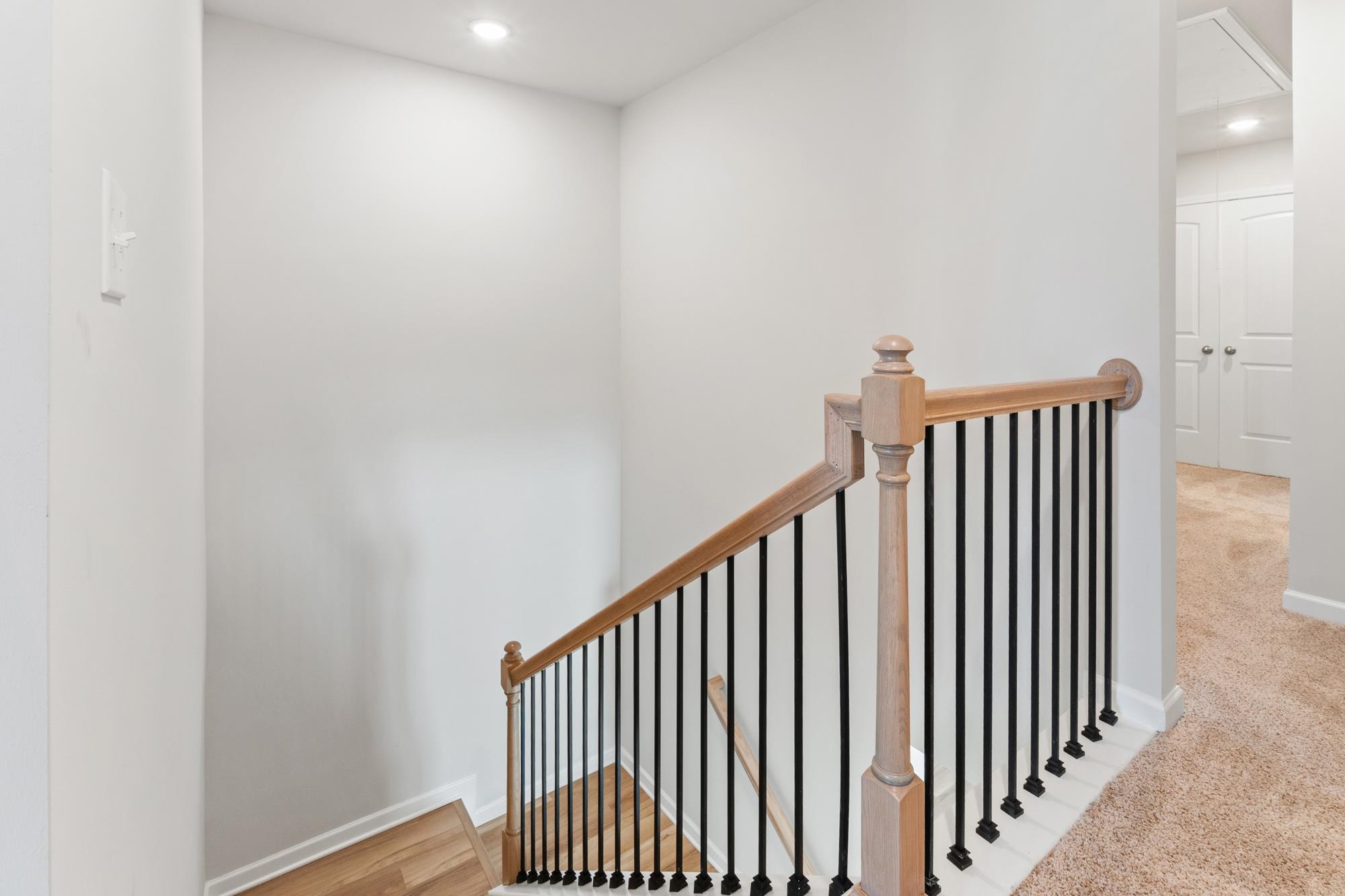 1219 Dickens Road Property Photo 9