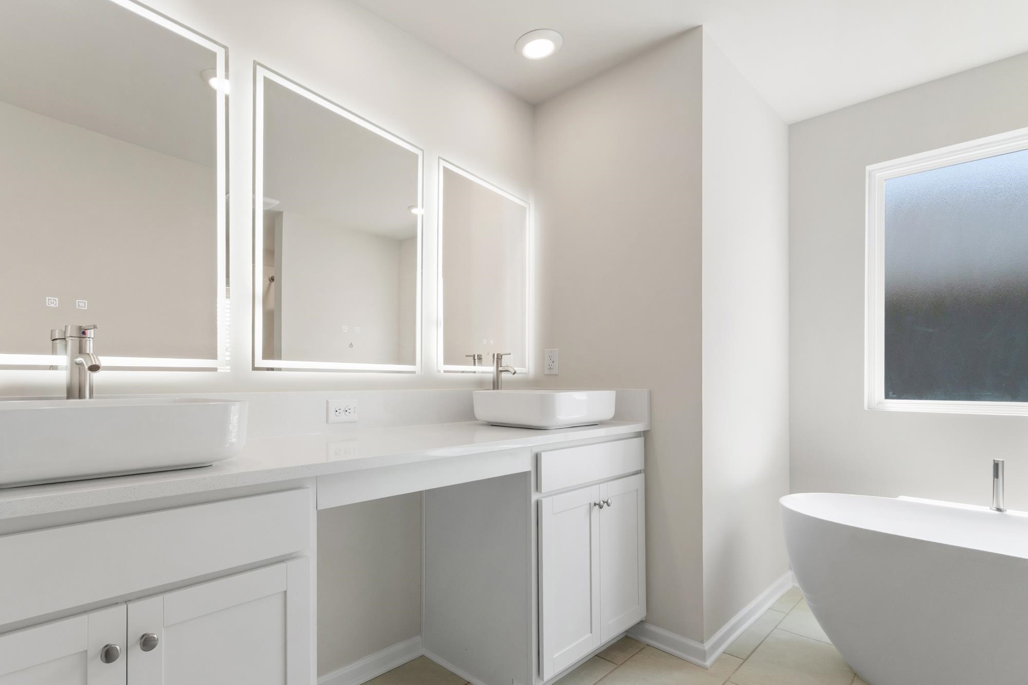 1219 Dickens Road Property Photo 12